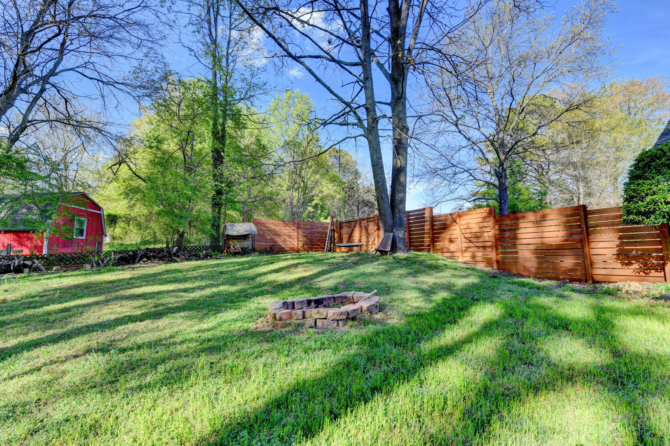  Welcome to this Renovated Home in Keheley Bend - 物件實景