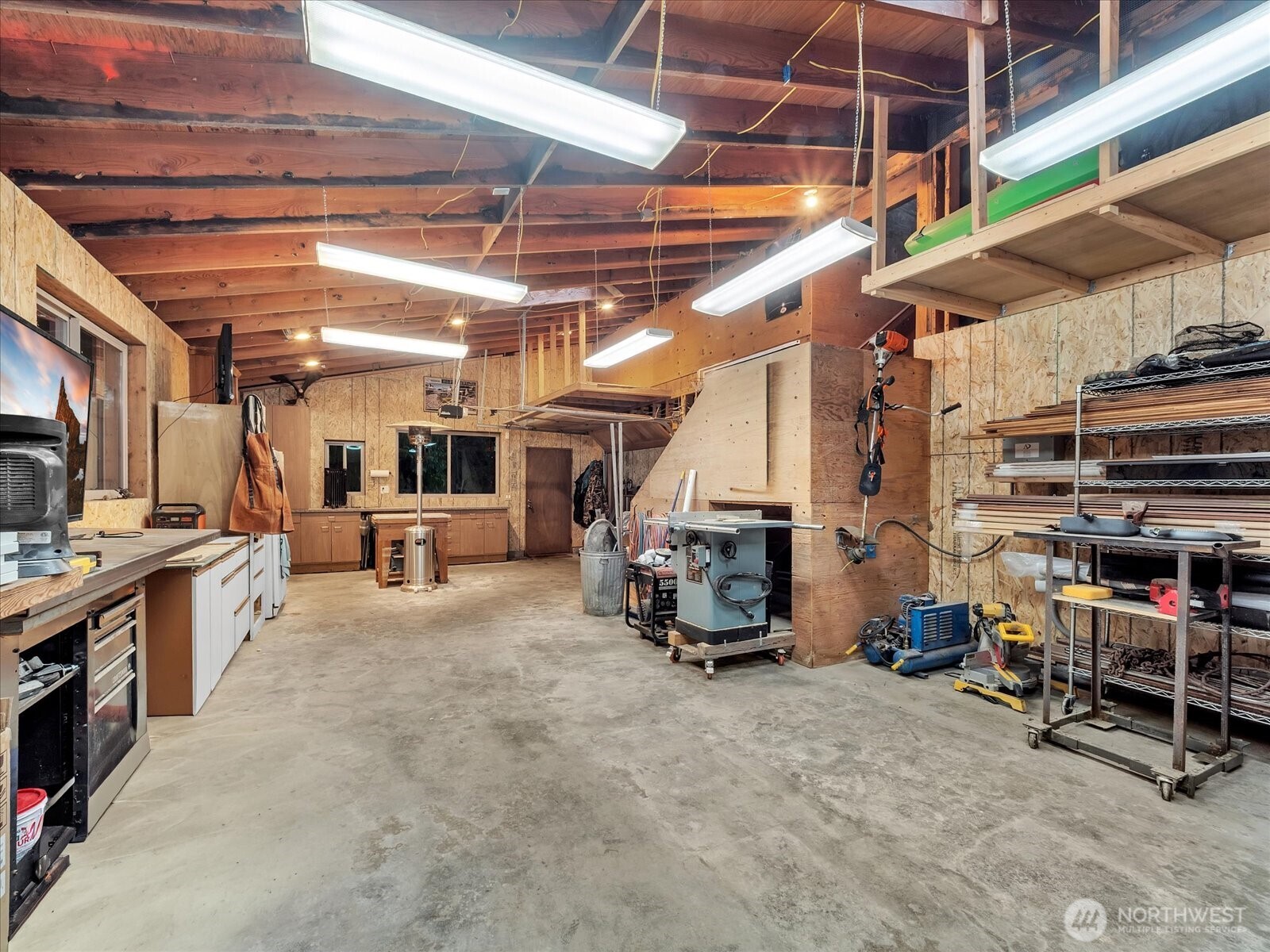 Monroe, Washington, 98272, United States, 2 Bedrooms Bedrooms, ,1 BathroomBathrooms,Residential,For Sale,1999605