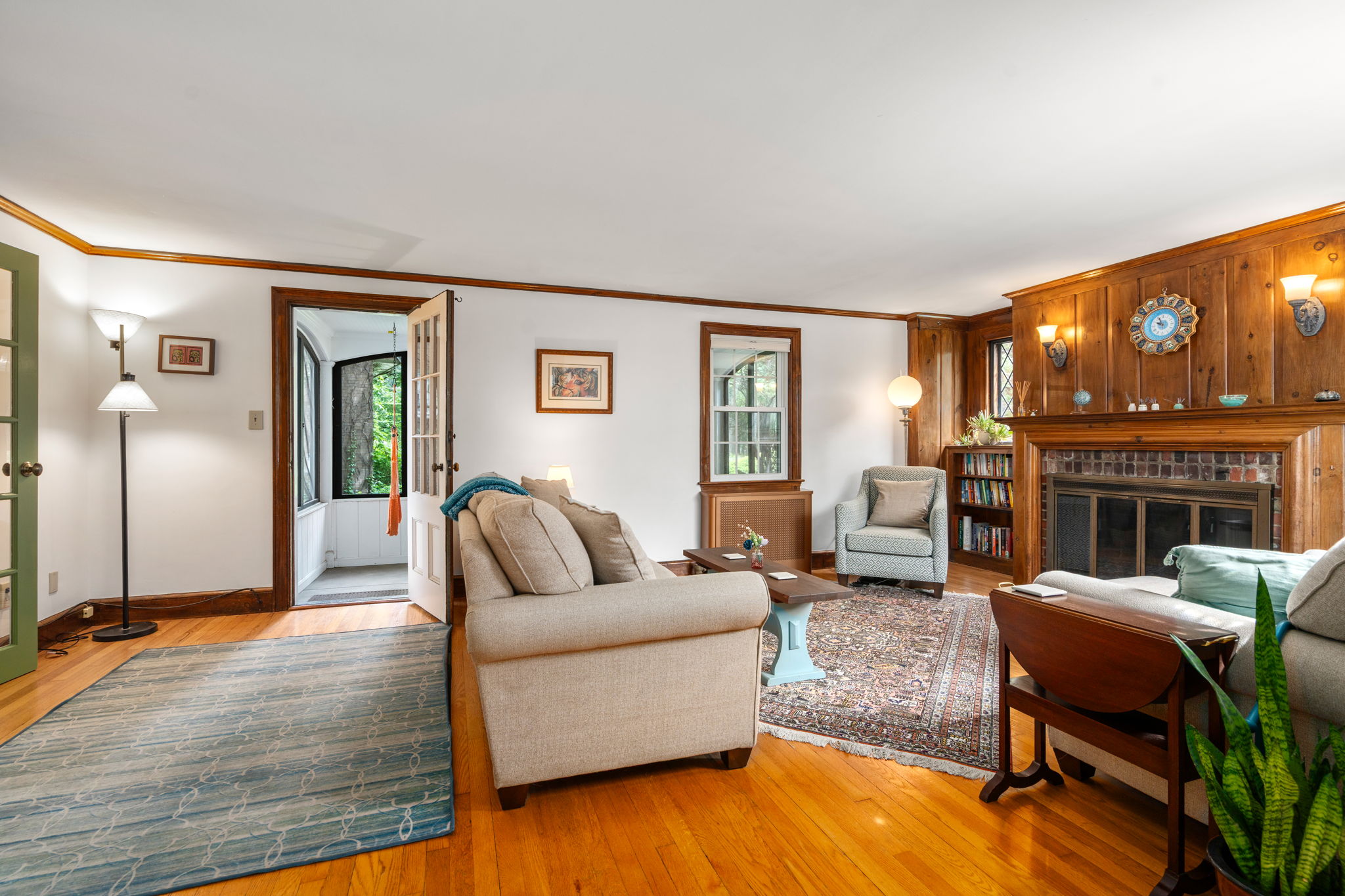  94 Grove Street, Medford, MA, 02155 - 物件實景