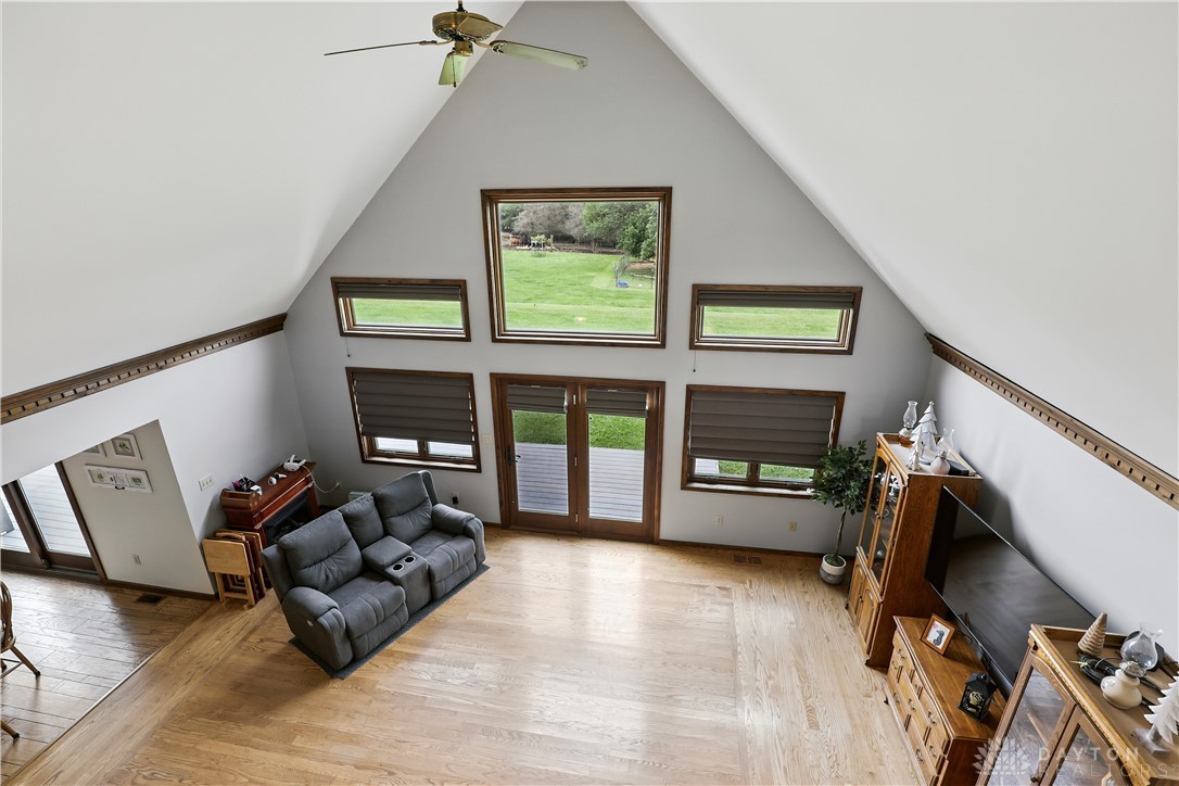 Farmersville, Ohio, 45325, United States, 3 Bedrooms Bedrooms, ,2 BathroomsBathrooms,Residential,For Sale,1882475