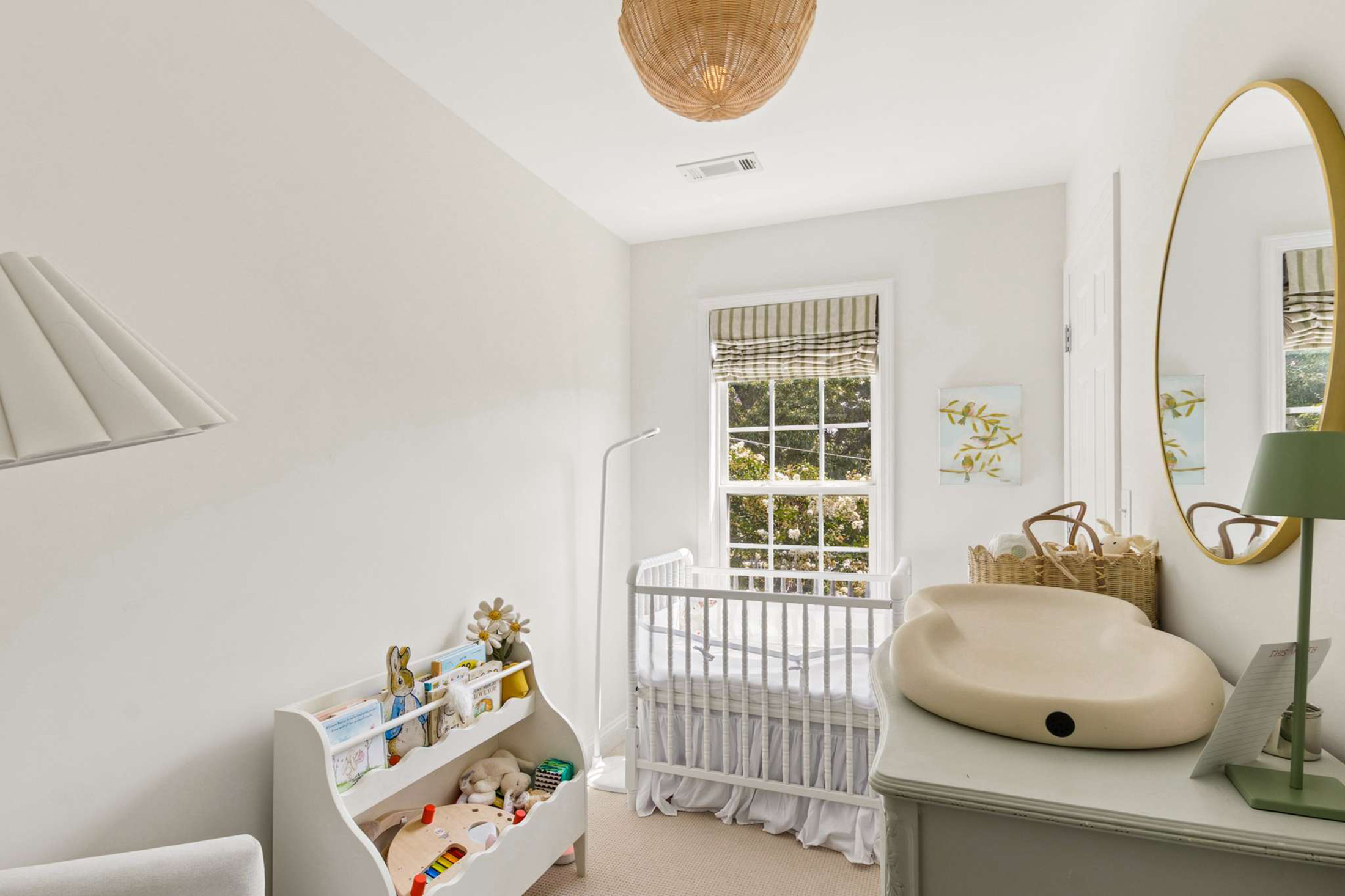  Beautiful, Light-filled Townhome in Historic Desirable Ardmore Park Neighborhood - 物件實景