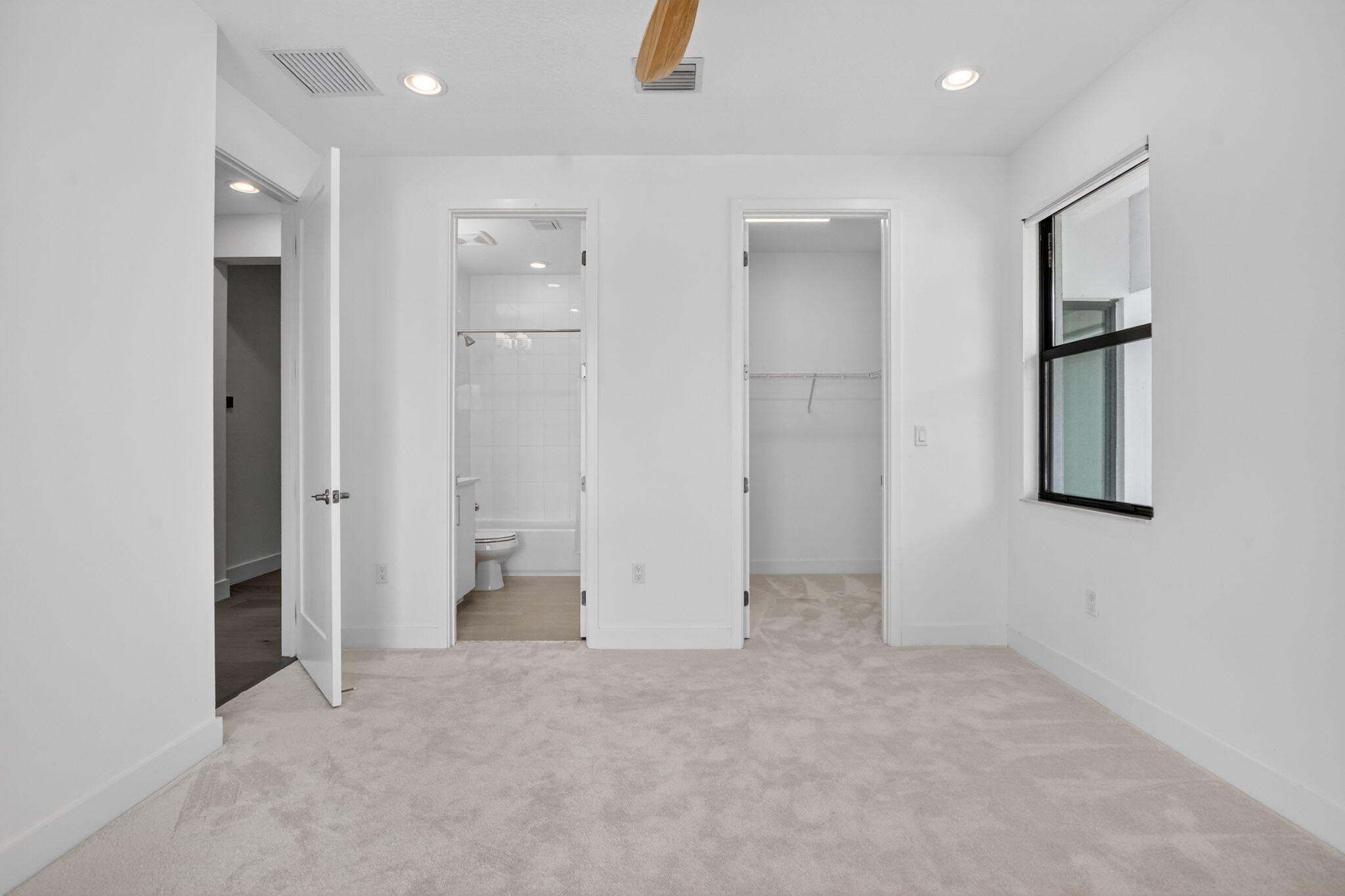 Boca Raton, Florida, 33496, United States, 5 Bedrooms Bedrooms, ,5 BathroomsBathrooms,Residential,For Sale,2016013