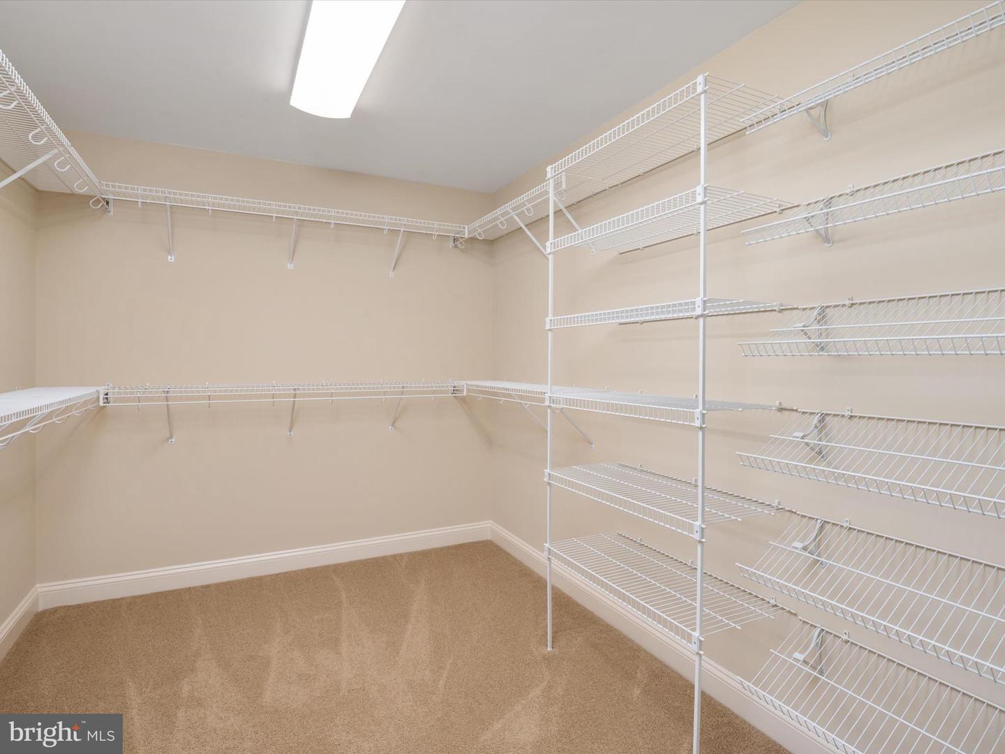 Pasadena, Maryland, 21122, United States, 6 Bedrooms Bedrooms, ,6 BathroomsBathrooms,Residential,For Sale,1994815