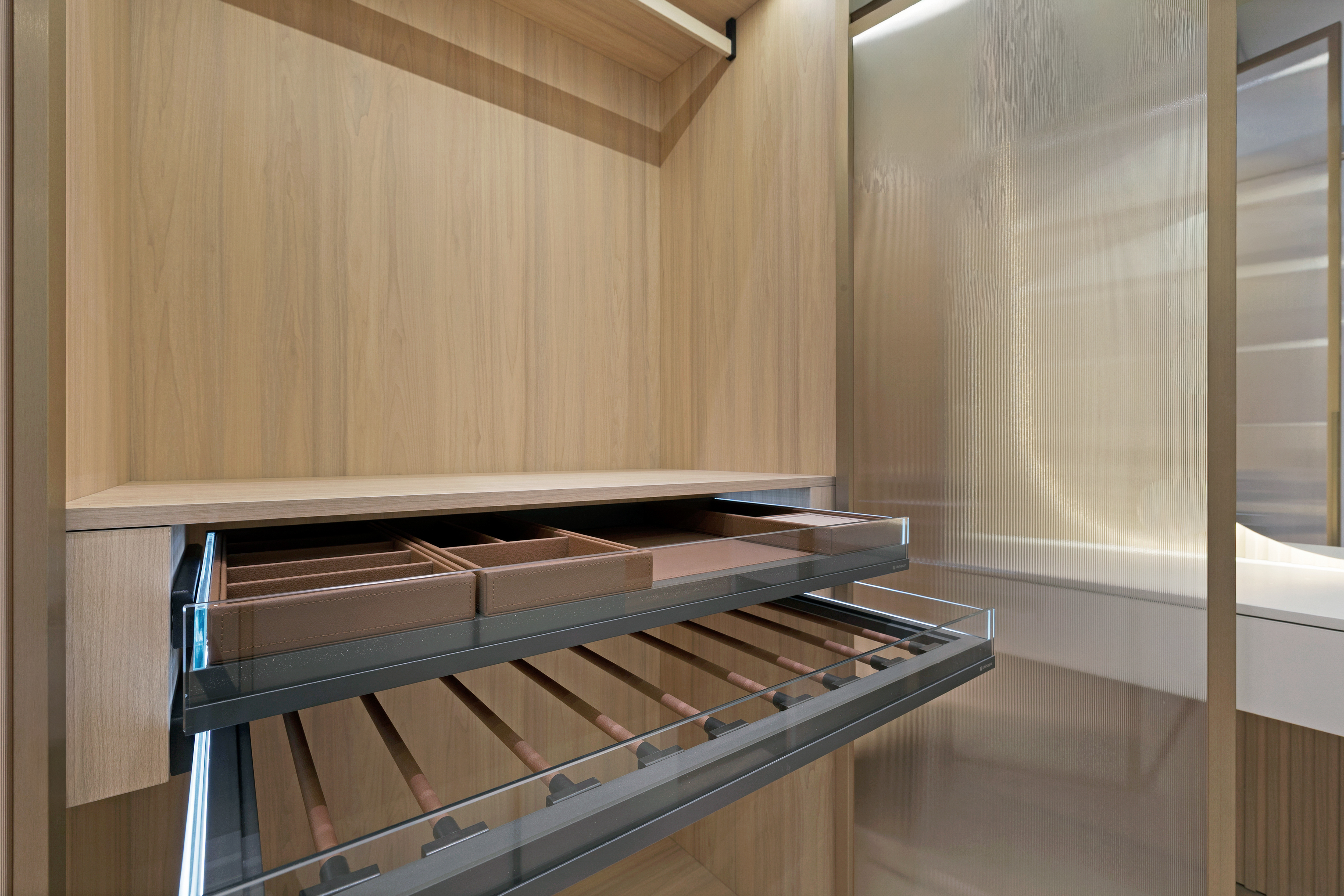 Bold Contemporary Estate for Elevated Living - 物件實景