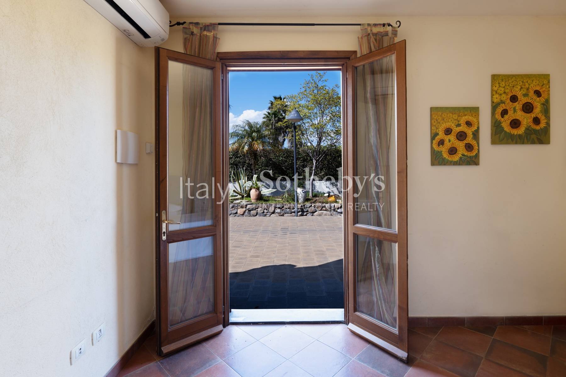  Prestigious property nestled between Mount Etna and the sea - 物件實景