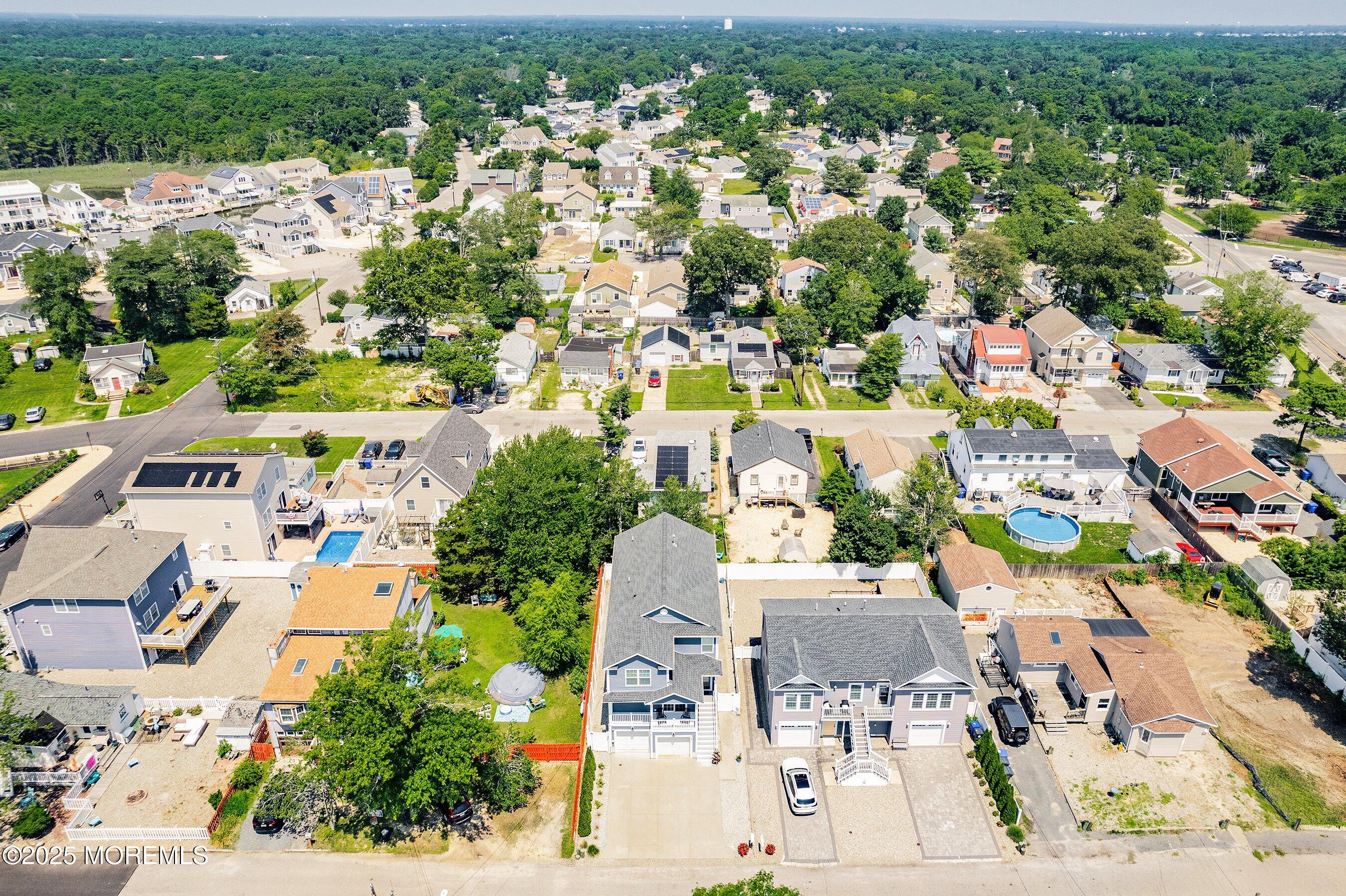 Brick, New Jersey, 08723, United States, 5 Bedrooms Bedrooms, ,4 BathroomsBathrooms,Residential,For Sale,1904538