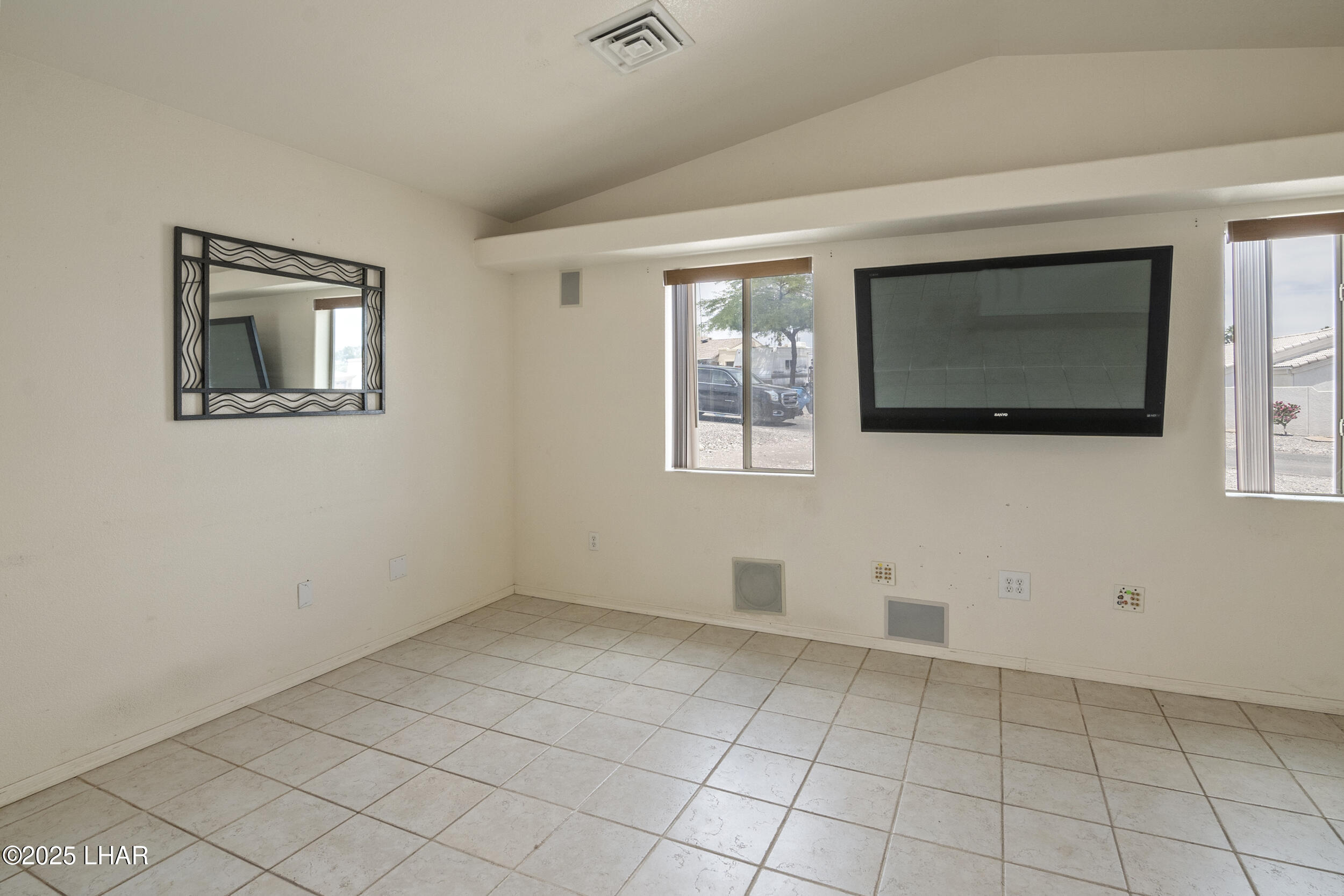 Lake Havasu City, Arizona, 86406, United States, 3 Bedrooms Bedrooms, ,1 BathroomBathrooms,Residential,For Sale,1838227