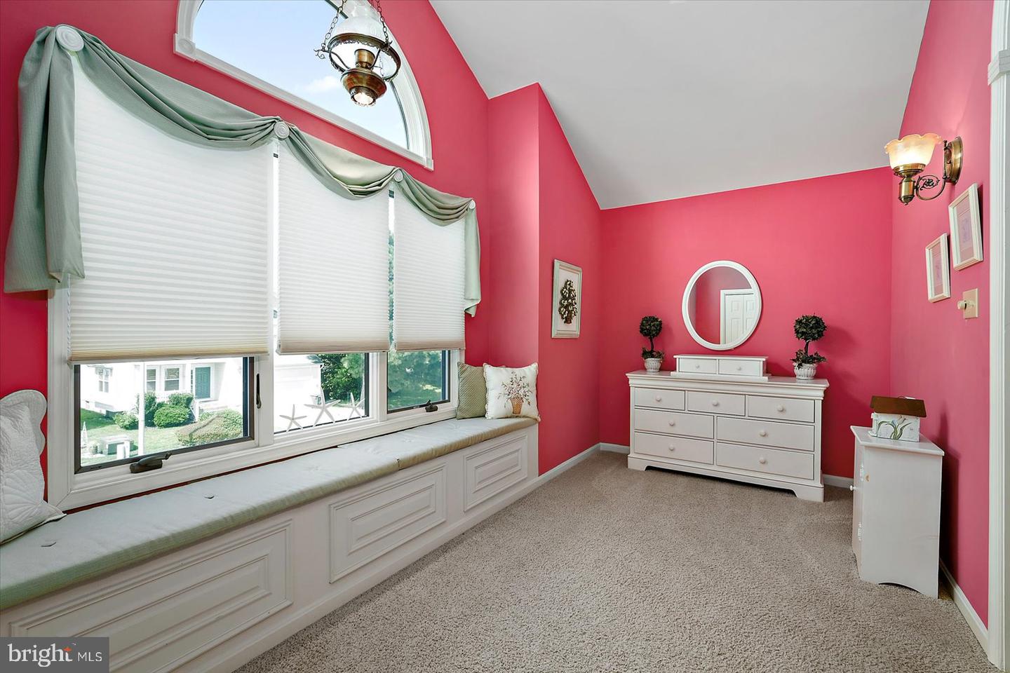 Ocean City, Maryland, 21842, United States, 4 Bedrooms Bedrooms, ,3 BathroomsBathrooms,Residential,For Sale,1942171