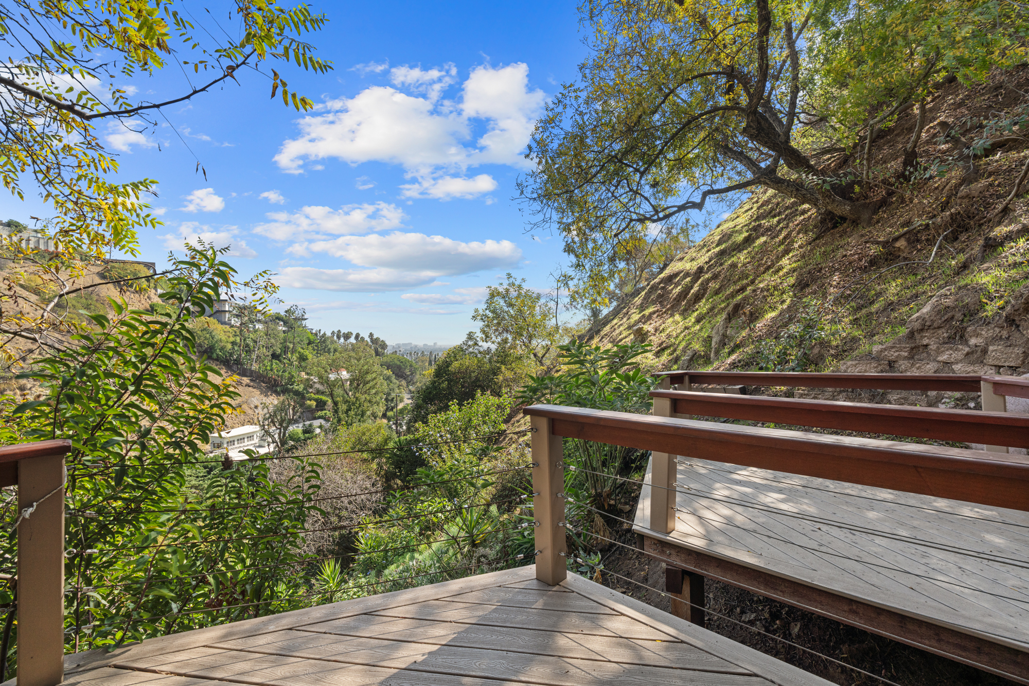  1853 Nichols Canyon Rd - 物件實景