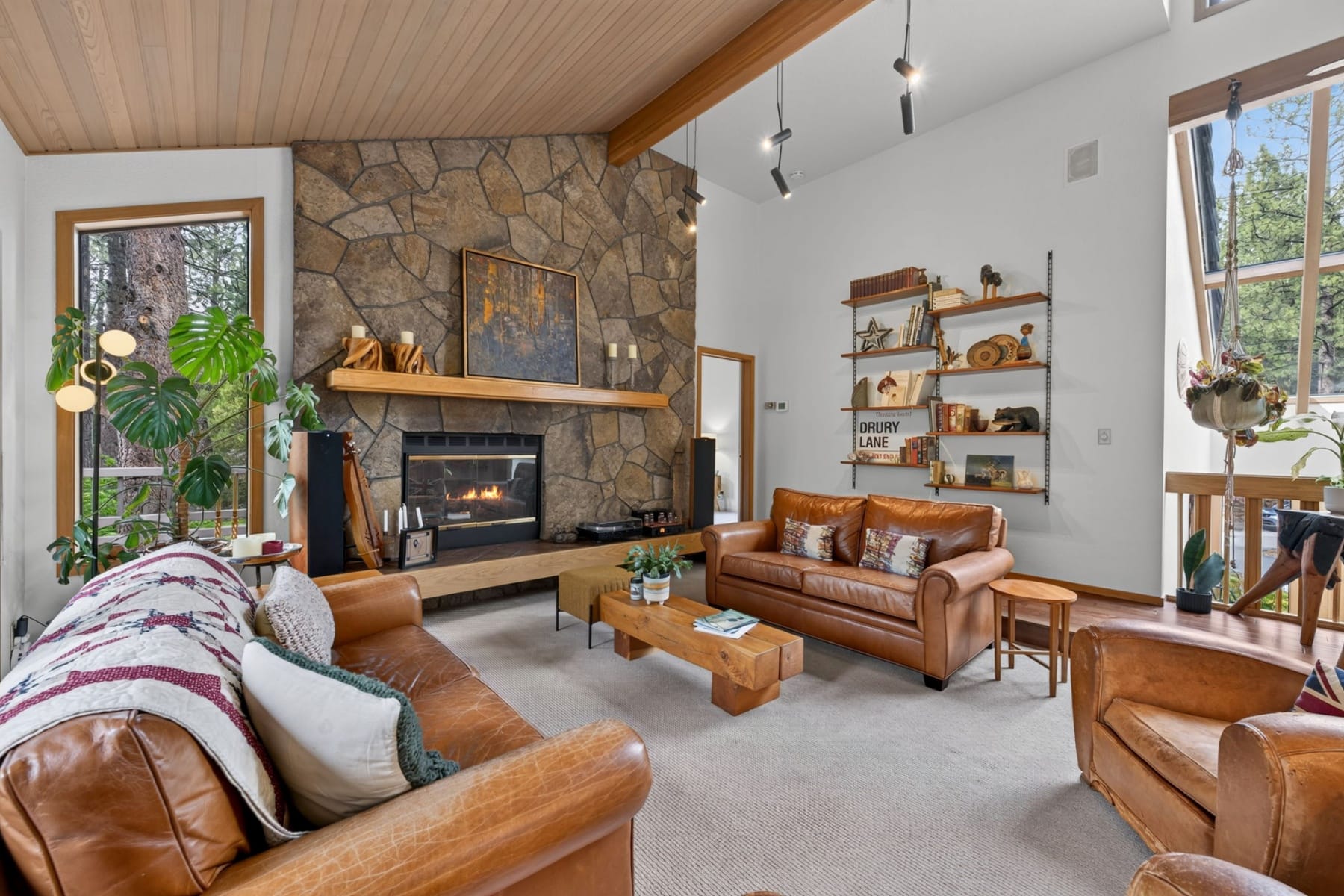  20369 Big Bear Court Bend, OR 97702 - 物件實景