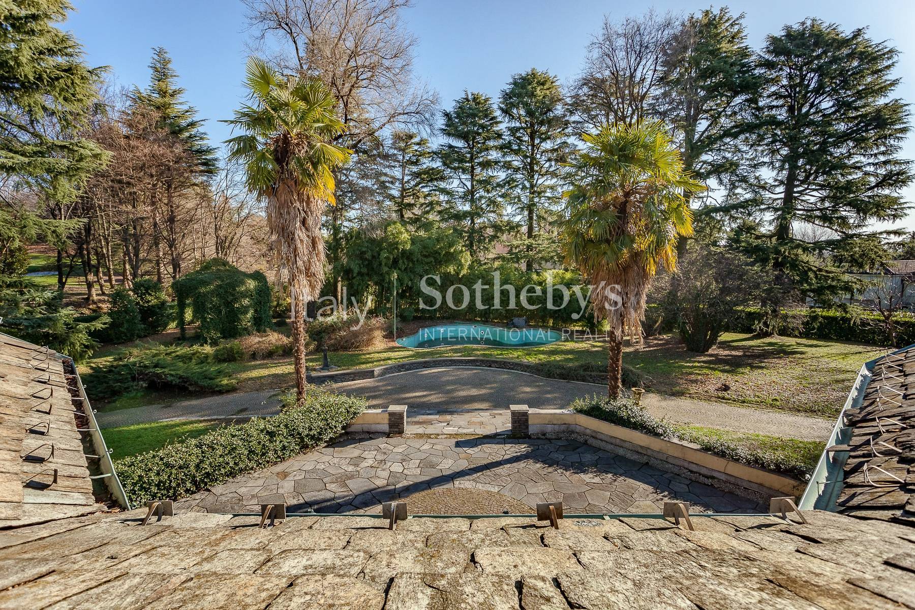  Villa with park and swimming pool in Carimate - 物件實景