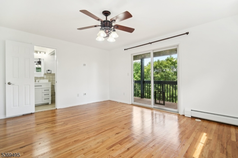 Kinnelon Boro, New Jersey, 07405, United States, 5 Bedrooms Bedrooms, ,4 BathroomsBathrooms,Residential,For Sale,1939062