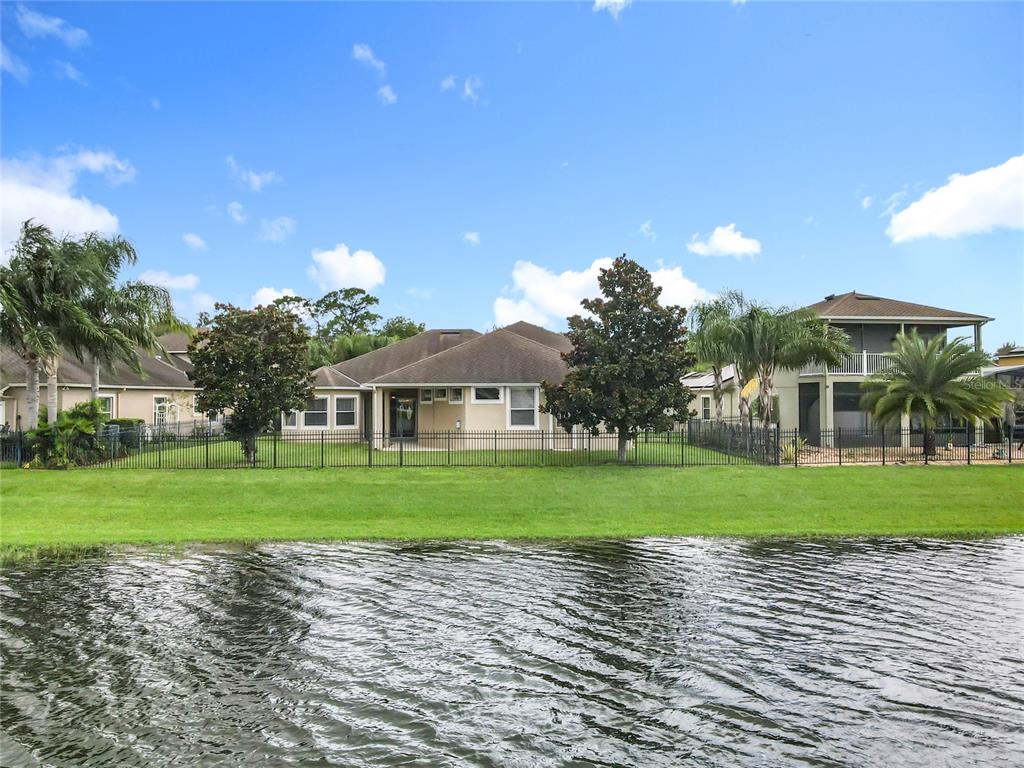 Orlando, Florida, 32829, United States, 4 Bedrooms Bedrooms, ,4 BathroomsBathrooms,Residential,For Sale,1913798