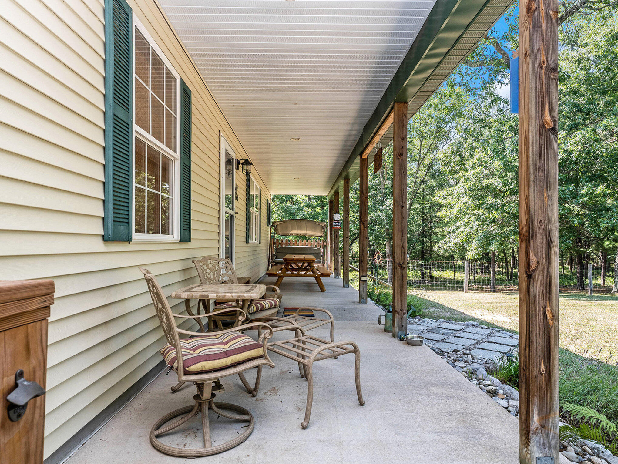 Manistee, Michigan, 49660, United States, 2 Bedrooms Bedrooms, ,2 BathroomsBathrooms,Residential,For Sale,1896192