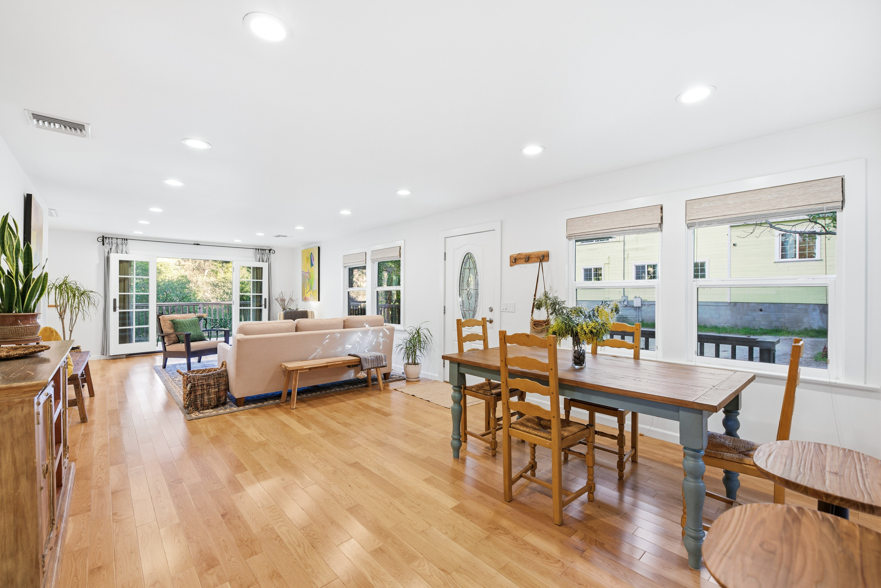  502 Fernwood Pacific Dr - 物件實景