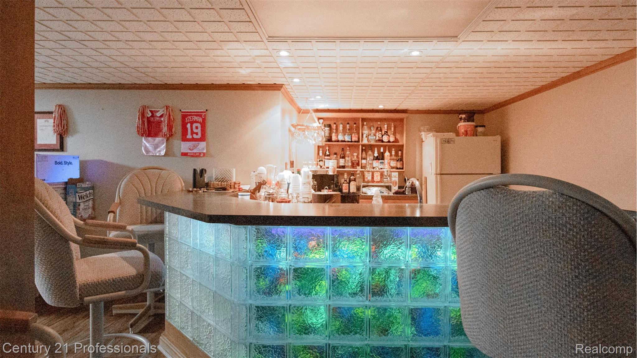 RochesterHills, Michigan, 48309, United States, 4 Bedrooms Bedrooms, ,4 BathroomsBathrooms,Residential,For Sale,1980404