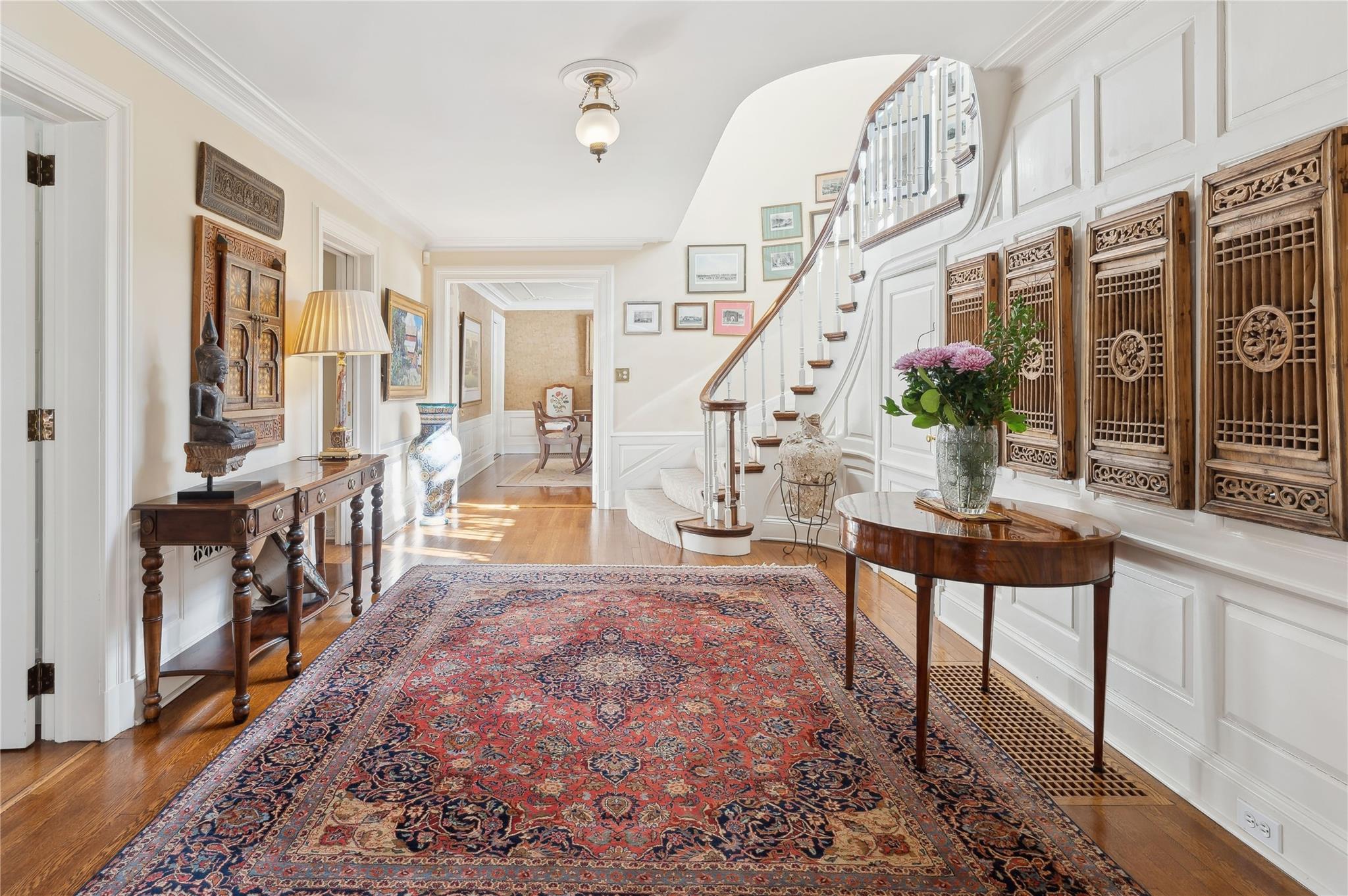 Bronxville, New York, 10708, United States, 5 Bedrooms Bedrooms, ,6 BathroomsBathrooms,Residential,For Sale,1732022