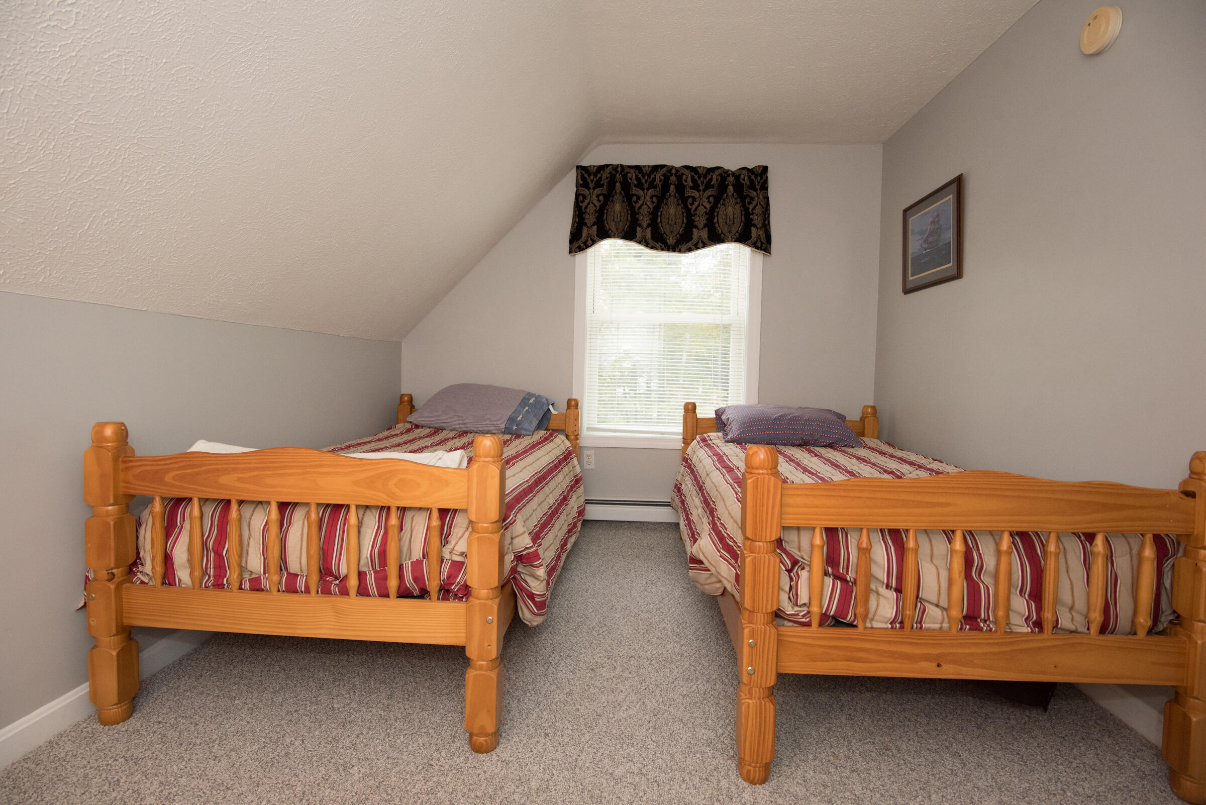 Gorham, Maine, 04038, United States, 3 Bedrooms Bedrooms, ,2 BathroomsBathrooms,Residential,For Sale,1965072