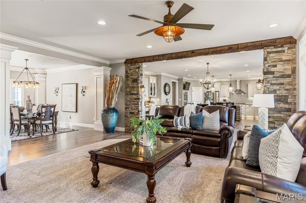 Lake St Louis, Missouri, 63367, United States, 4 Bedrooms Bedrooms, ,4 BathroomsBathrooms,Residential,For Sale,1987646