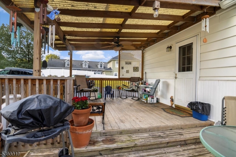 Rockaway, New Jersey, 07866-3406, United States, 3 Bedrooms Bedrooms, ,3 BathroomsBathrooms,Residential,For Sale,1976653