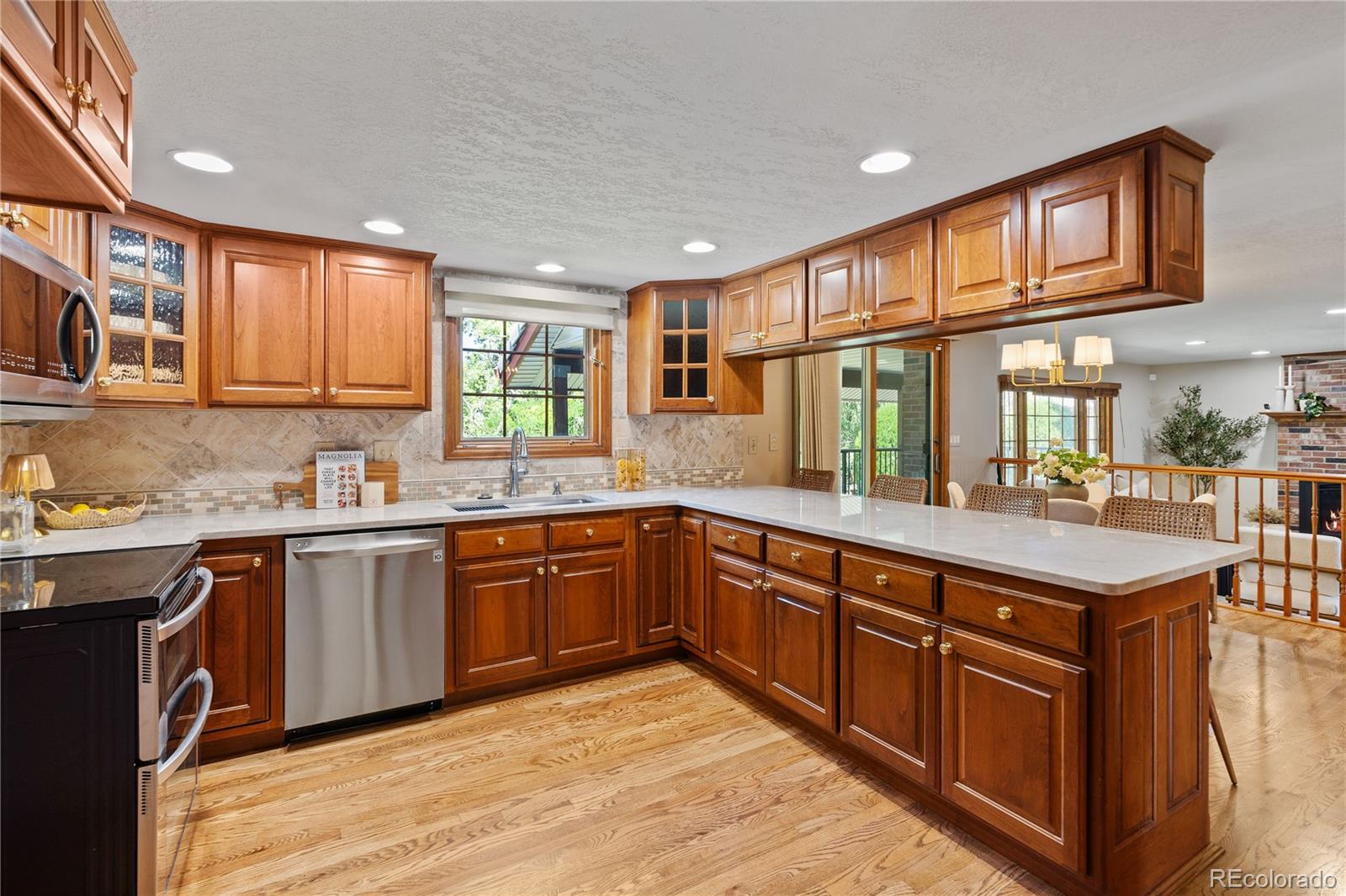 Westminster, Colorado, 80031, United States, 4 Bedrooms Bedrooms, ,3 BathroomsBathrooms,Residential,For Sale,1917918