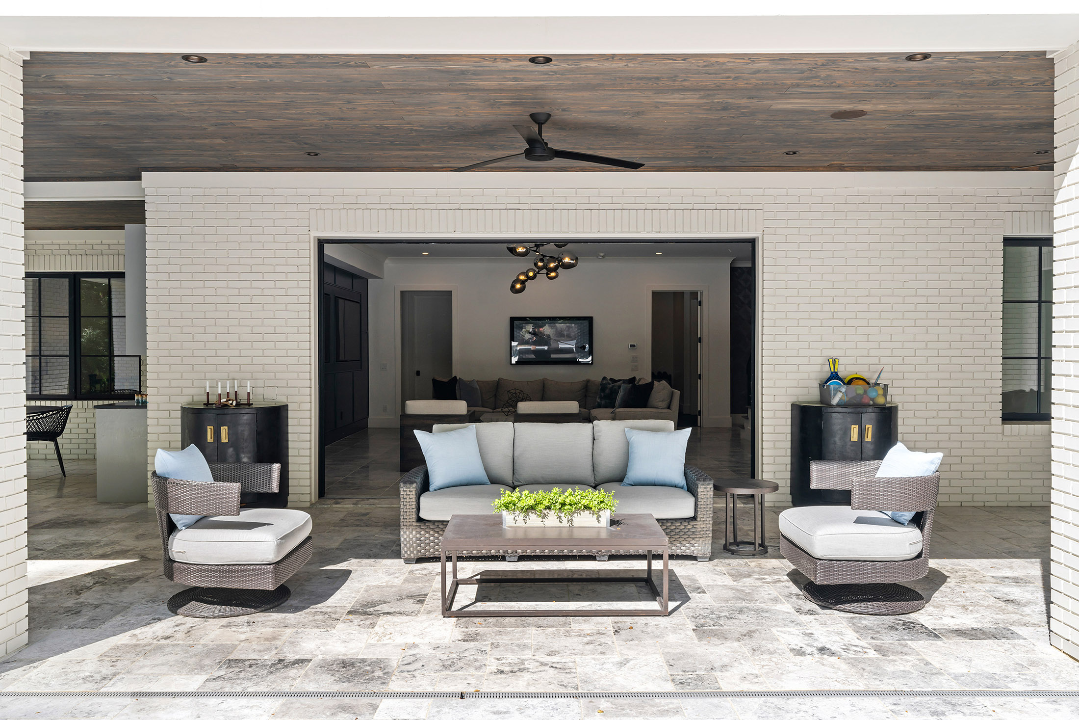  Beautifully Designed, Custom Residence on Nearly Six Acres in Chastain Park - 物件實景