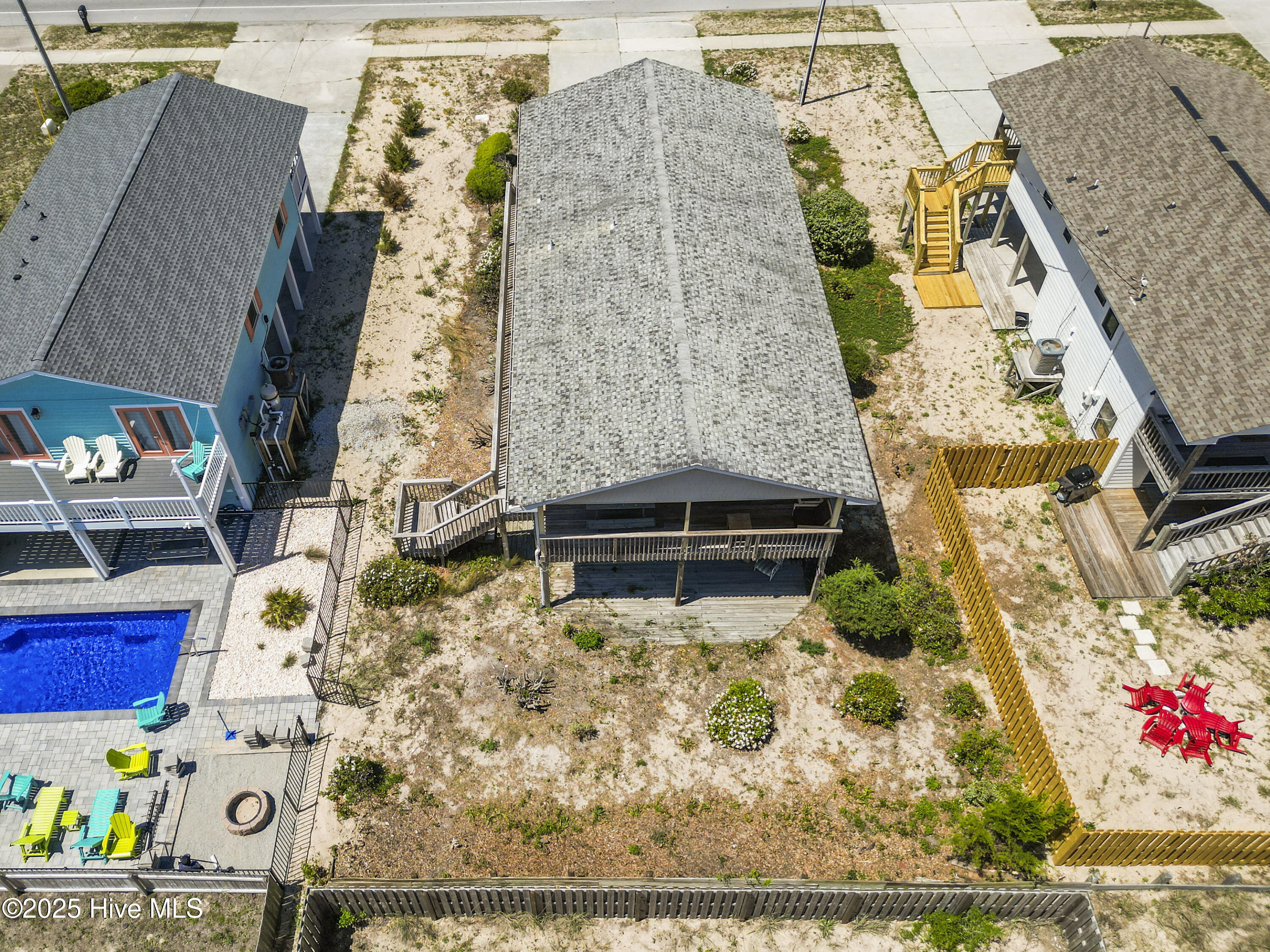 Surf City, North Carolina, 28445, United States, 3 Bedrooms Bedrooms, ,2 BathroomsBathrooms,Residential,For Sale,1794333
