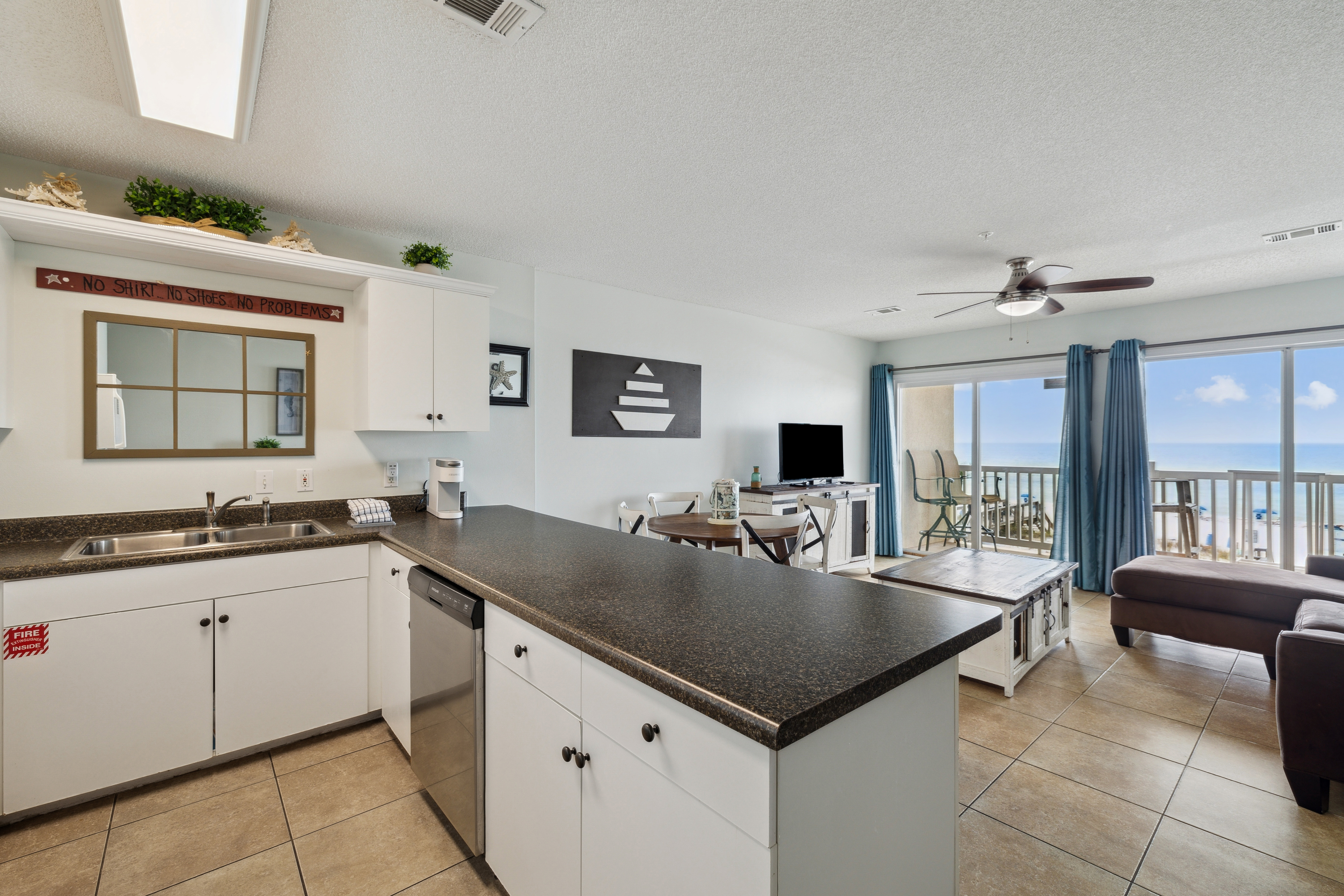  Gulf-Front Condo In Low-Density Building With Uncrowded Beach Access - 物件實景