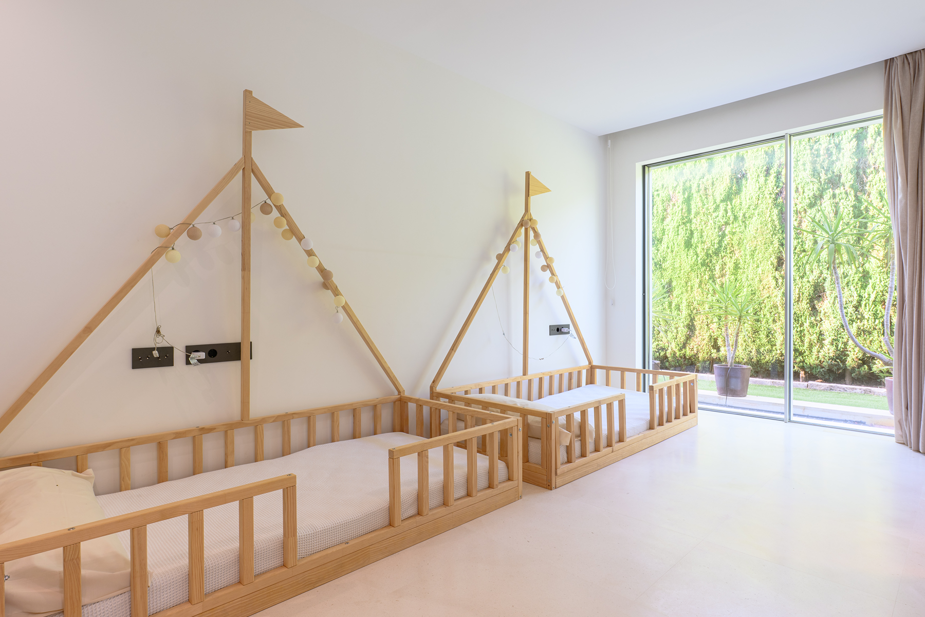  Luxurious modern villa near the beach - 物件實景