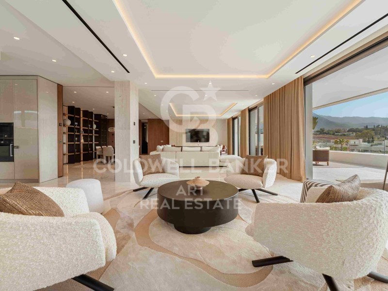 Marbella, Andalusia, ES, 4 Bedrooms Bedrooms, ,4 BathroomsBathrooms,Residential,For Sale,1883039