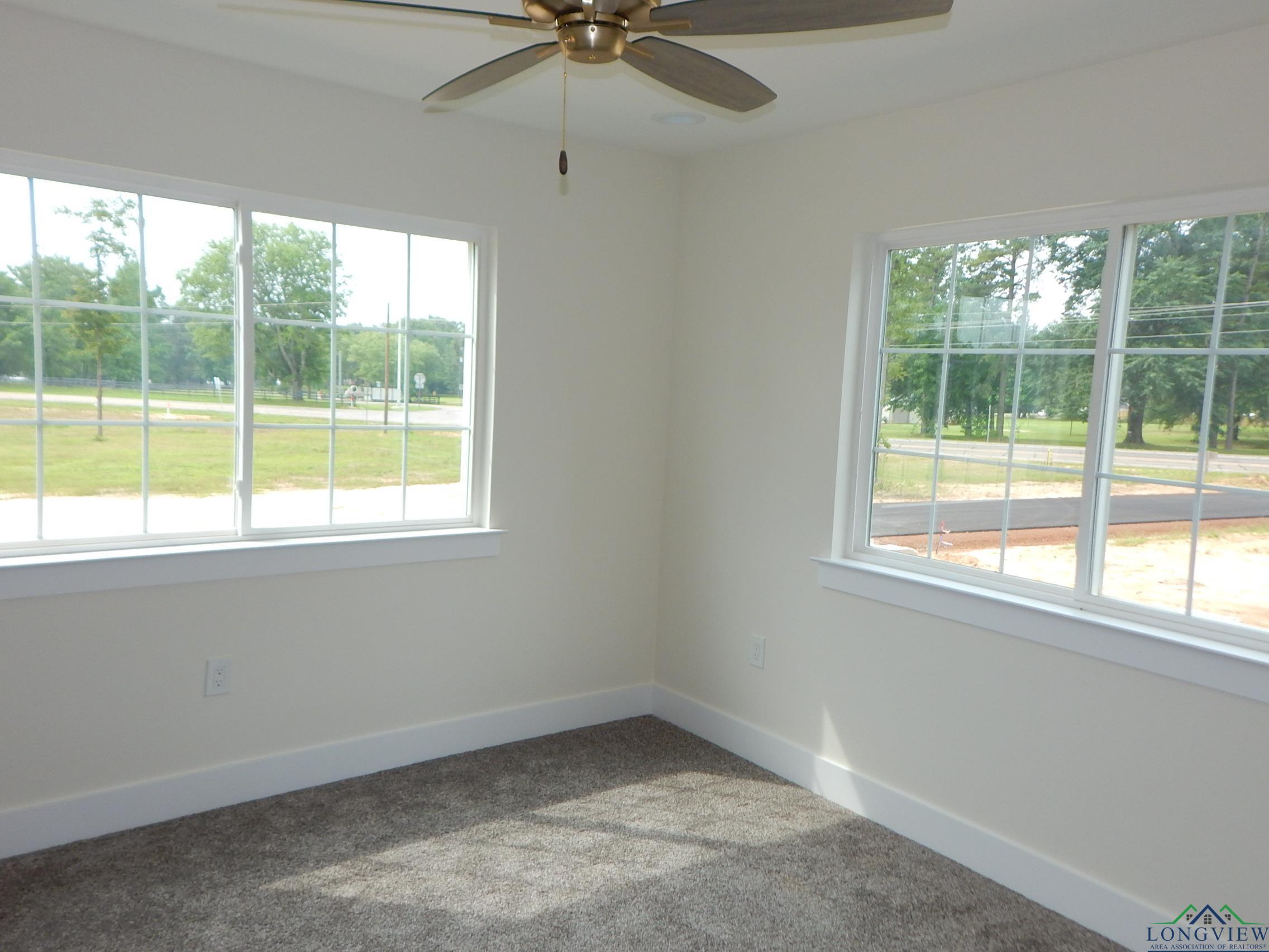 Gilmer, Texas, 75645, United States, 5 Bedrooms Bedrooms, ,3 BathroomsBathrooms,Residential,For Sale,1758754