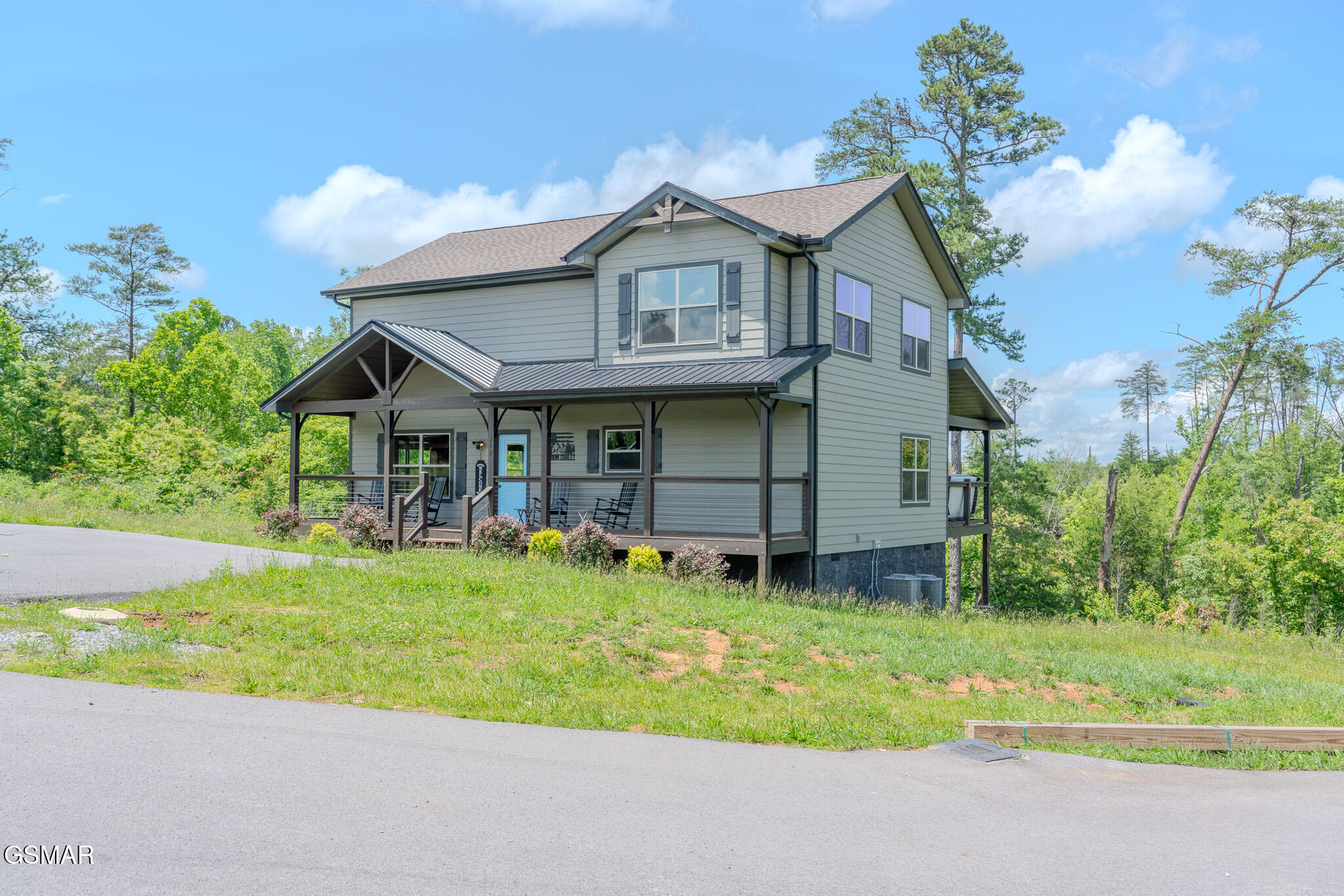 Sevierville, Tennessee, 37876, United States, 3 Bedrooms Bedrooms, ,3 BathroomsBathrooms,Residential,For Sale,2020678