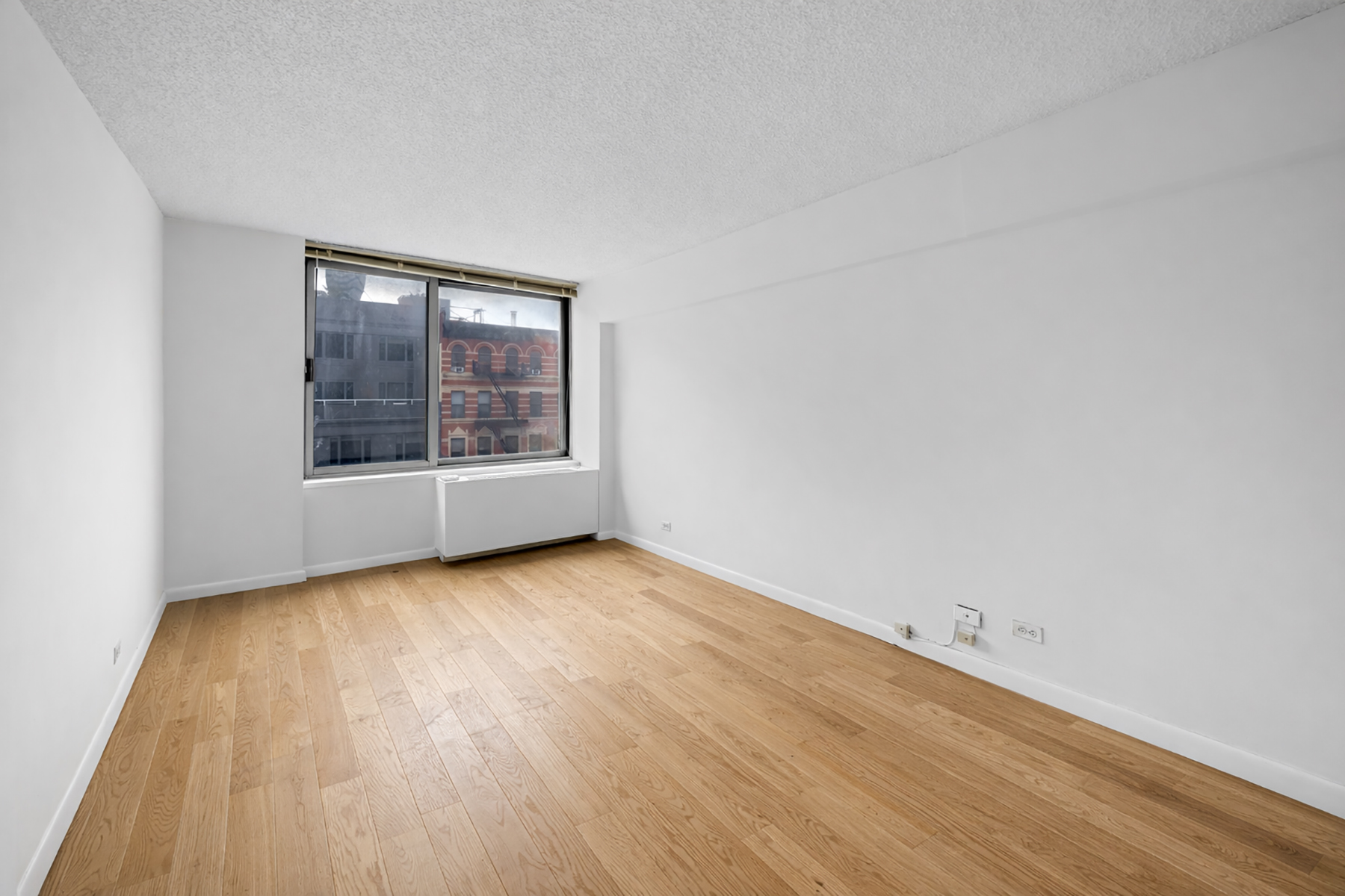  270 West 17th Street, 6I - 物件實景