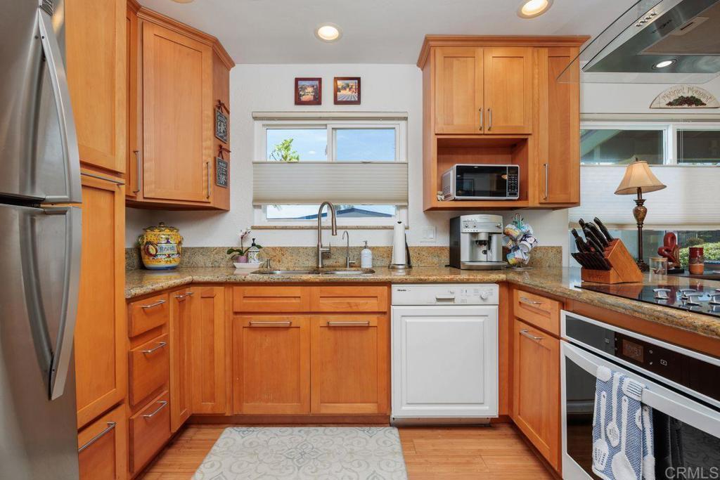Oceanside, California, 92057, United States, 2 Bedrooms Bedrooms, ,2 BathroomsBathrooms,Residential,For Sale,1875366