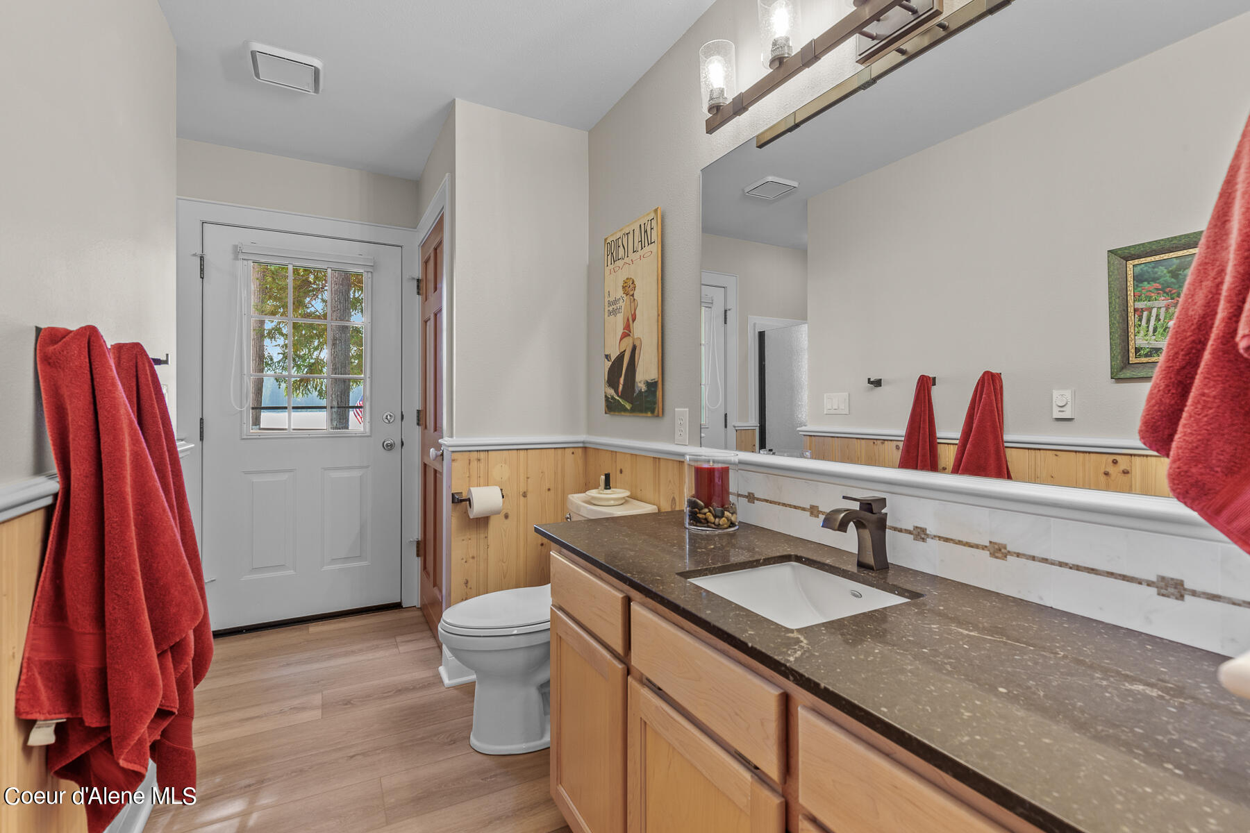 Coolin, Idaho, 83821, United States, 5 Bedrooms Bedrooms, ,3 BathroomsBathrooms,Residential,For Sale,1763171