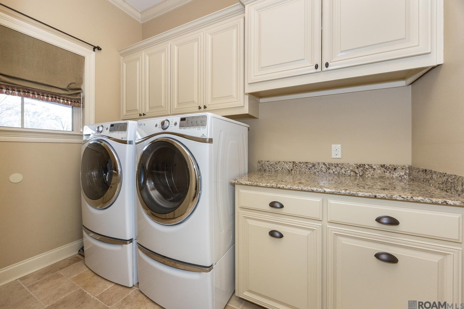 Brusly, Louisiana, 70719, United States, 4 Bedrooms Bedrooms, ,3 BathroomsBathrooms,Residential,For Sale,2012351