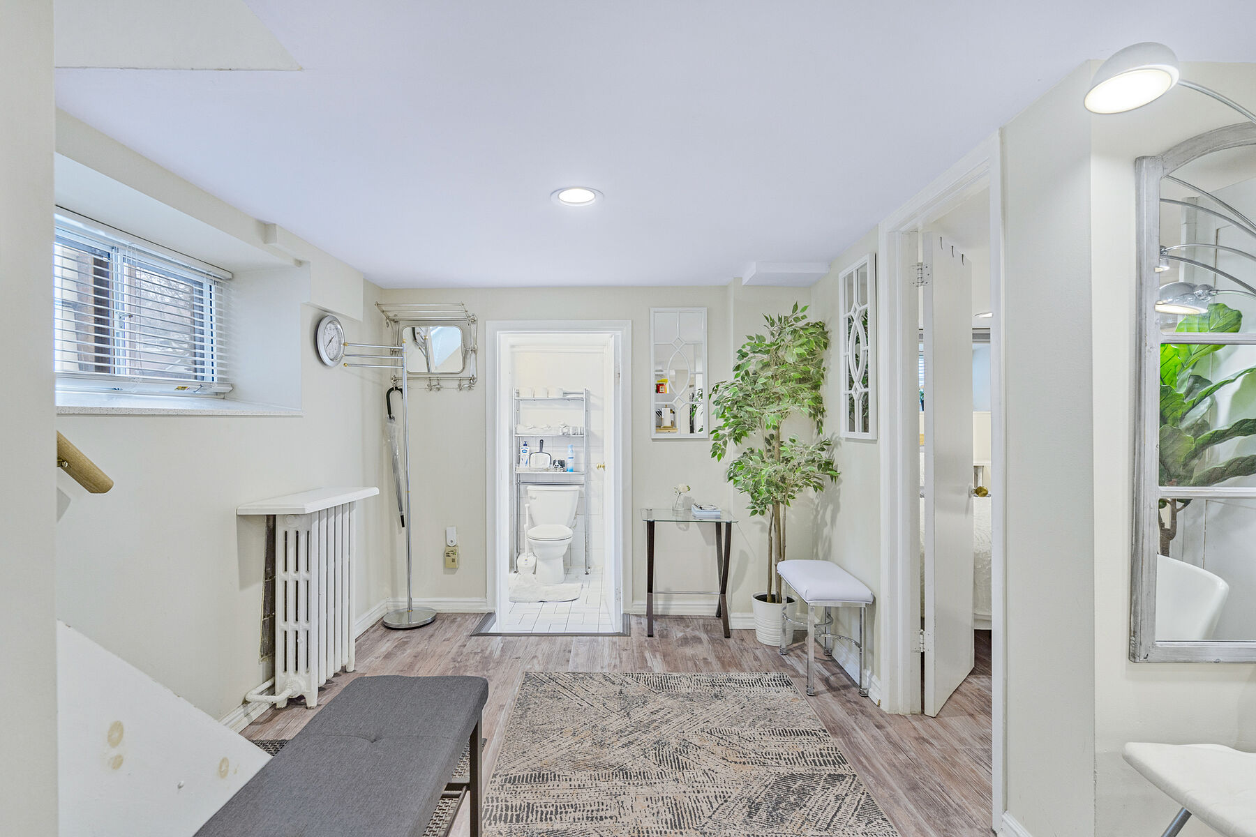  Rare Duplex in Davisville - 物件實景