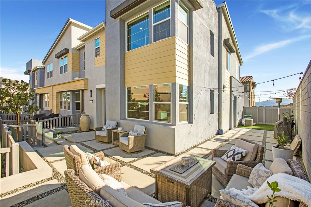 Rancho Mission Viejo, California, 92694, United States, 3 Bedrooms Bedrooms, ,3 BathroomsBathrooms,Residential,For Sale,1987643