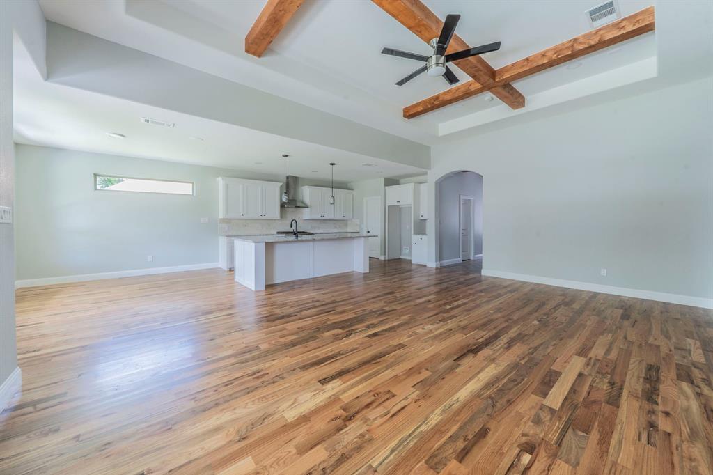 Duncanville, Texas, 75137, United States, 4 Bedrooms Bedrooms, ,3 BathroomsBathrooms,Residential,For Sale,1984121