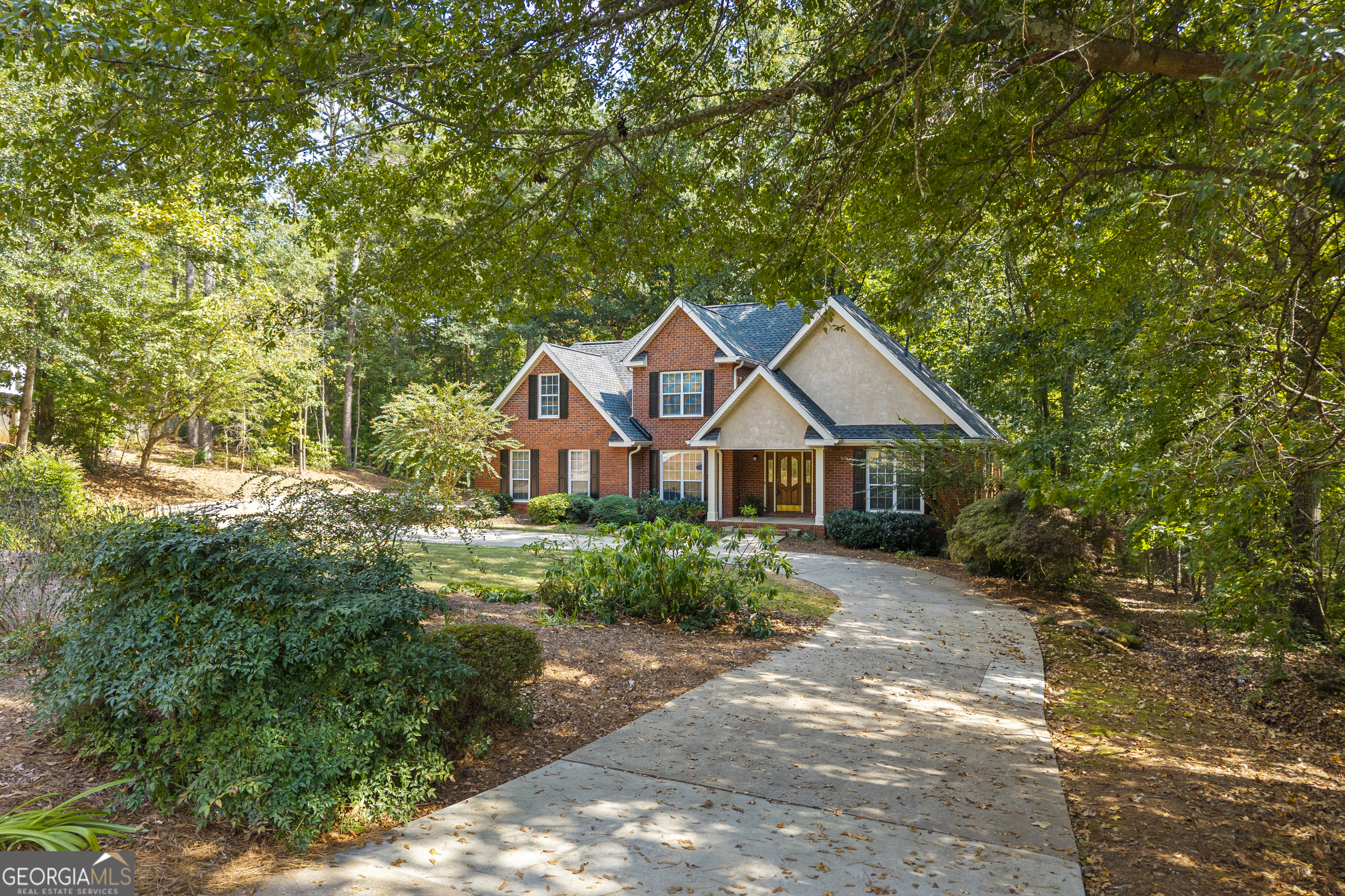 Sharpsburg, Georgia, 30277, United States, 3 Bedrooms Bedrooms, ,3 BathroomsBathrooms,Residential,For Sale,1955891