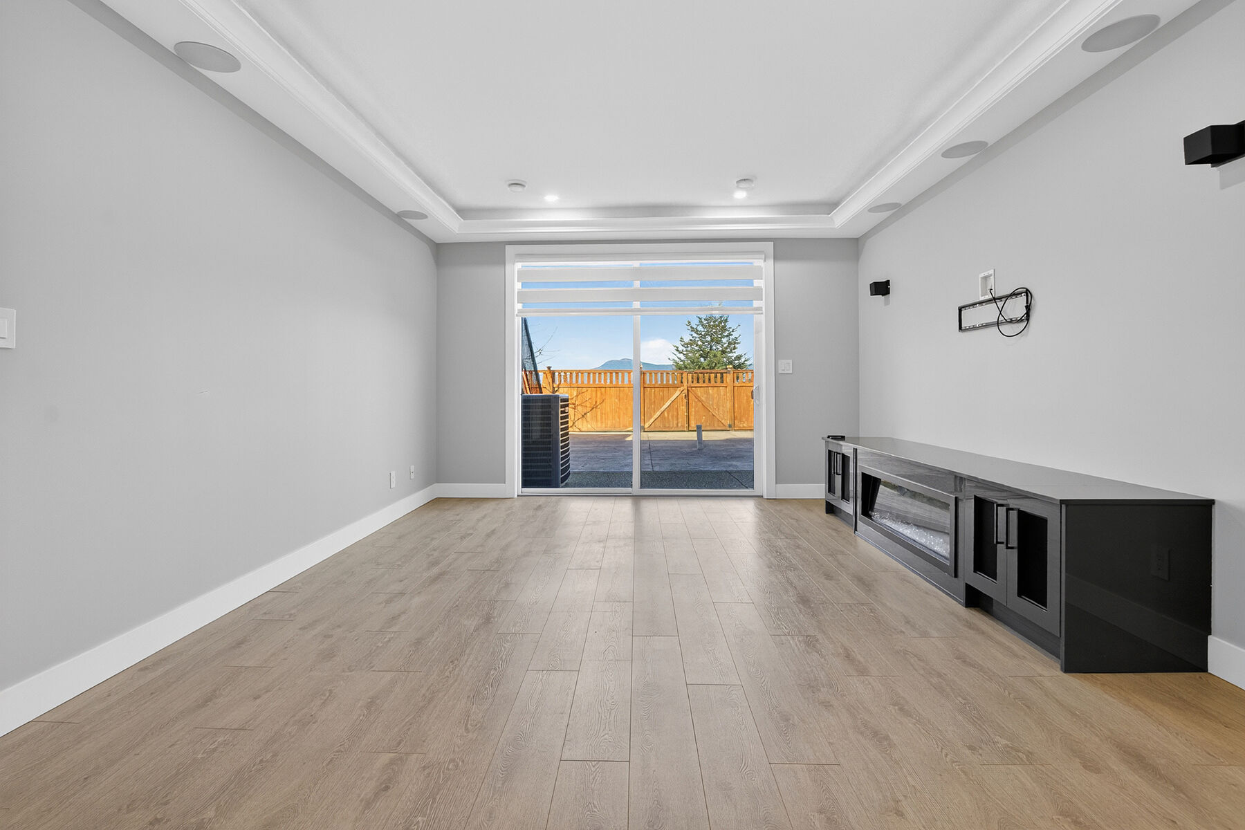  Spacious & Bright - 物件實景