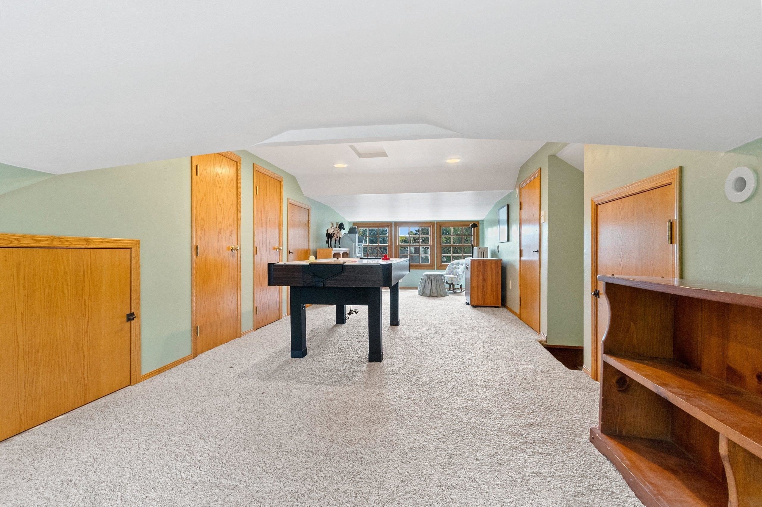 GREEN BAY, Wisconsin, 54301-3217, United States, 4 Bedrooms Bedrooms, ,3 BathroomsBathrooms,Residential,For Sale,1984503