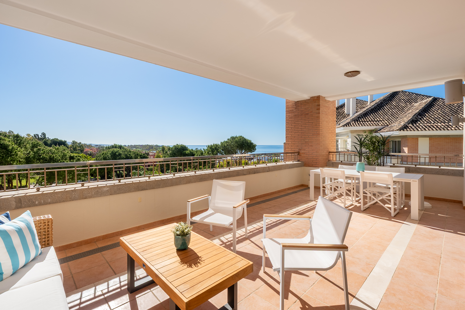  Bright apartment in gated community on Marbella’s Golden Mile - 物件實景
