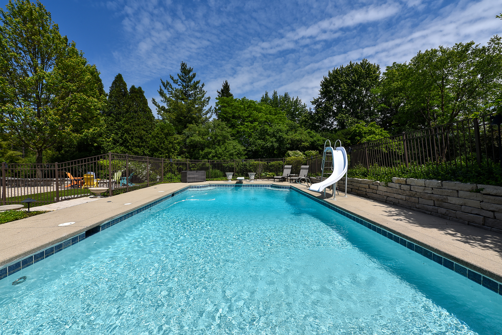 Inverness, Illinois, 60067, United States, 6 Bedrooms Bedrooms, ,10 BathroomsBathrooms,Residential,For Sale,1980609