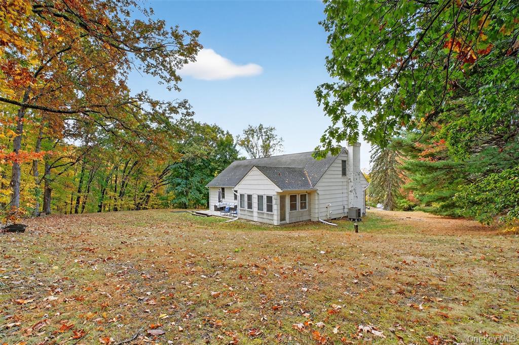 Poughkeepsie, New York, 12603, United States, 3 Bedrooms Bedrooms, ,2 BathroomsBathrooms,Residential,For Sale,1980252