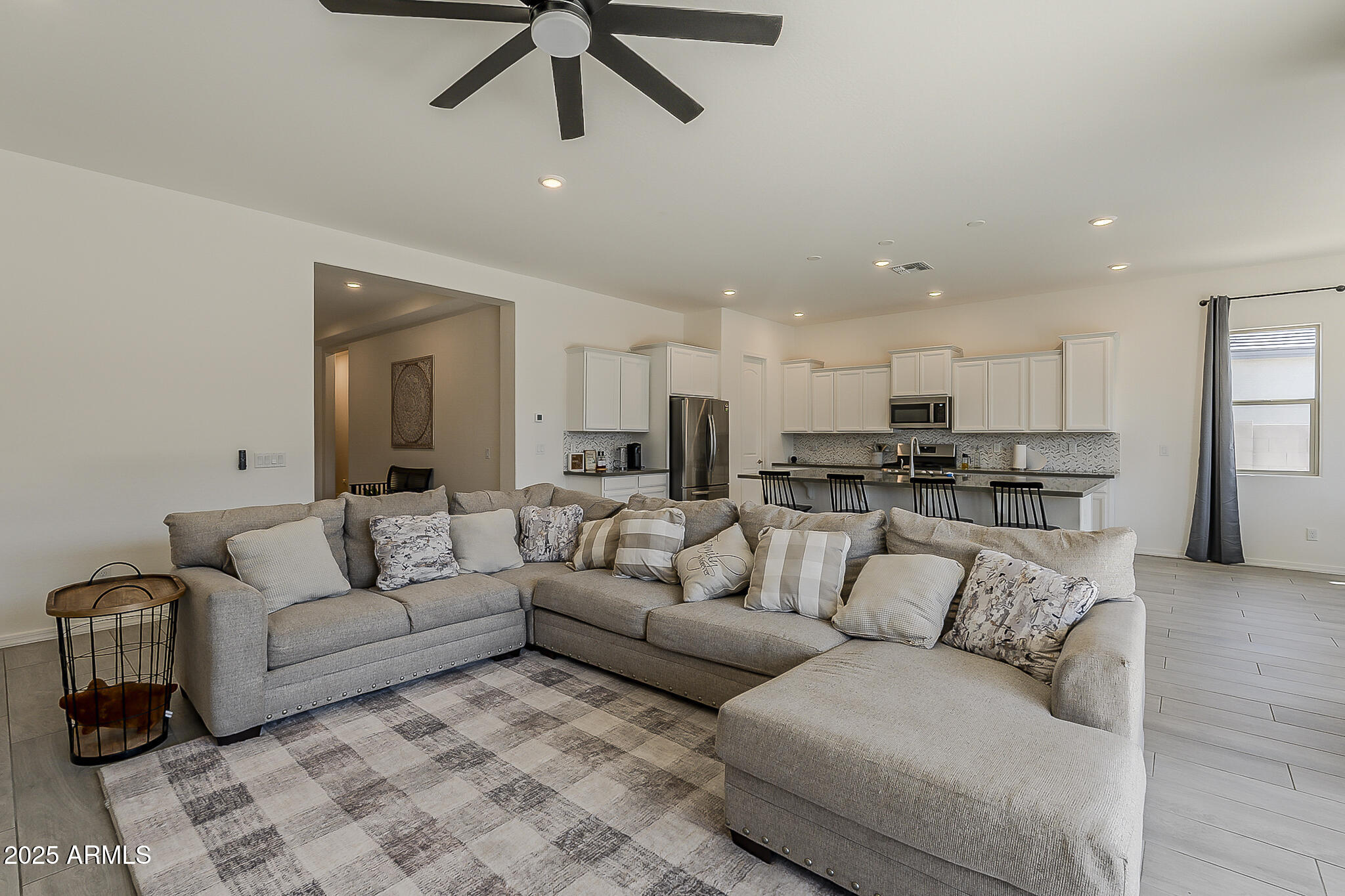 Litchfield Park, Arizona, 85340, United States, 4 Bedrooms Bedrooms, ,Residential,For Sale,1902825