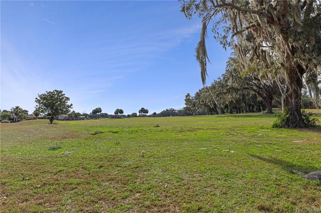 Inverness, Florida, 34453, United States, 4 Bedrooms Bedrooms, ,3 BathroomsBathrooms,Residential,For Sale,1980219