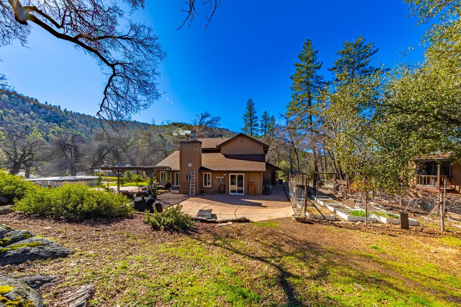 Coarsegold, California, 93614, United States, 4 Bedrooms Bedrooms, ,4 BathroomsBathrooms,Residential,For Sale,1981701