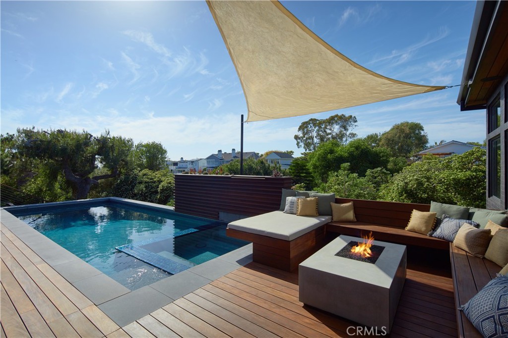 Corona del Mar, California, 92625, United States, 4 Bedrooms Bedrooms, ,5 BathroomsBathrooms,Residential,For Sale,1819361