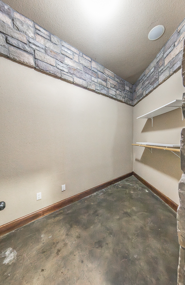 Lubbock, Texas, 79424, United States, 4 Bedrooms Bedrooms, ,4 BathroomsBathrooms,Residential,For Sale,1901178